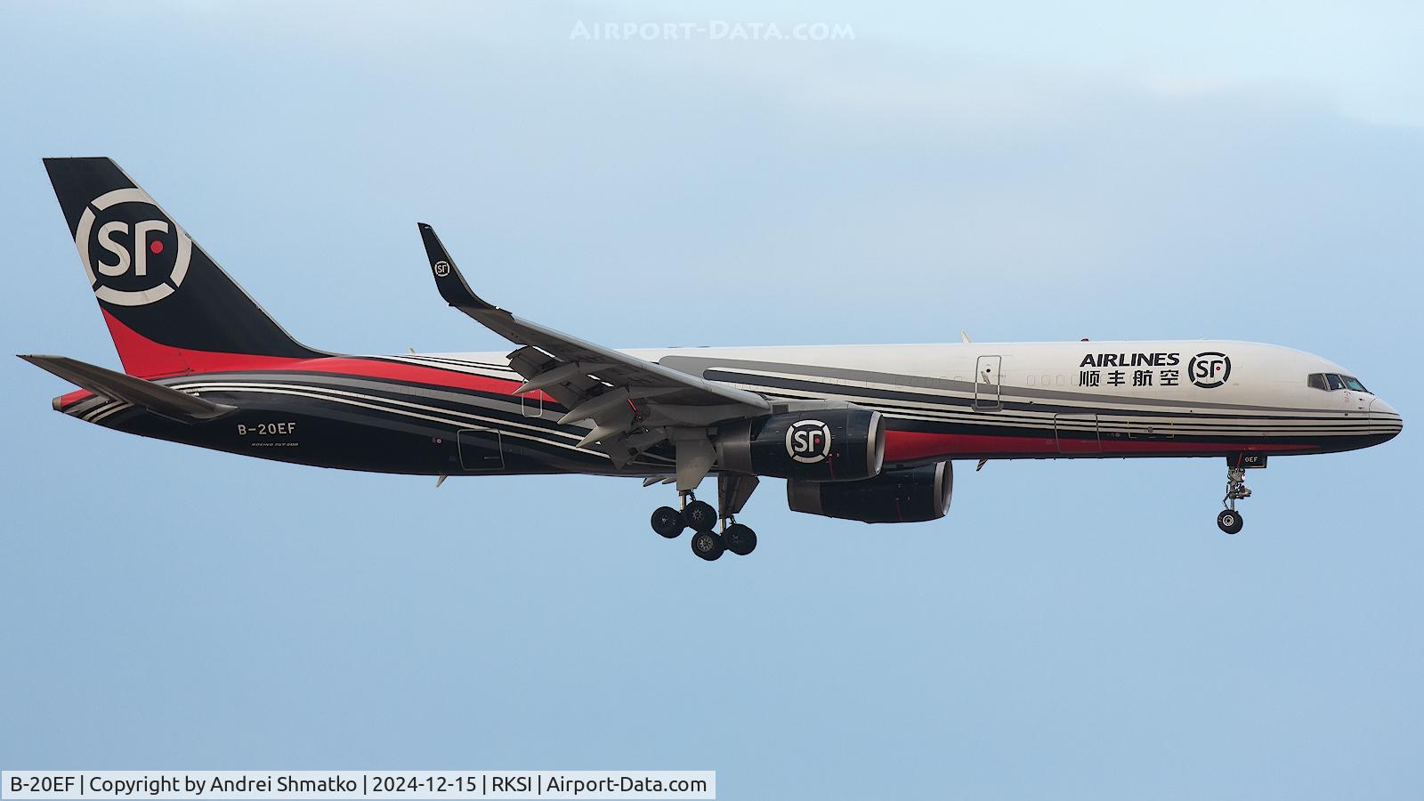 B-20EF, Boeing 757-236(PCF) C/N 29943, Approaching Incheon.