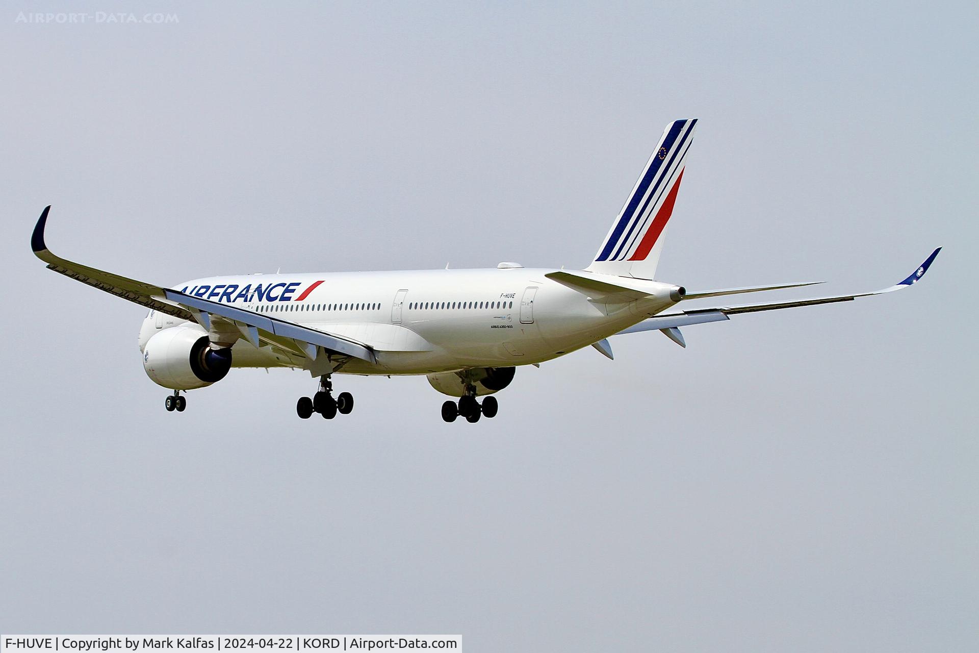 F-HUVE, 2023 Airbus A350-941 C/N 0633, A359 Air France Airbus A350-941 F-HUVE arriving on 28C KORD