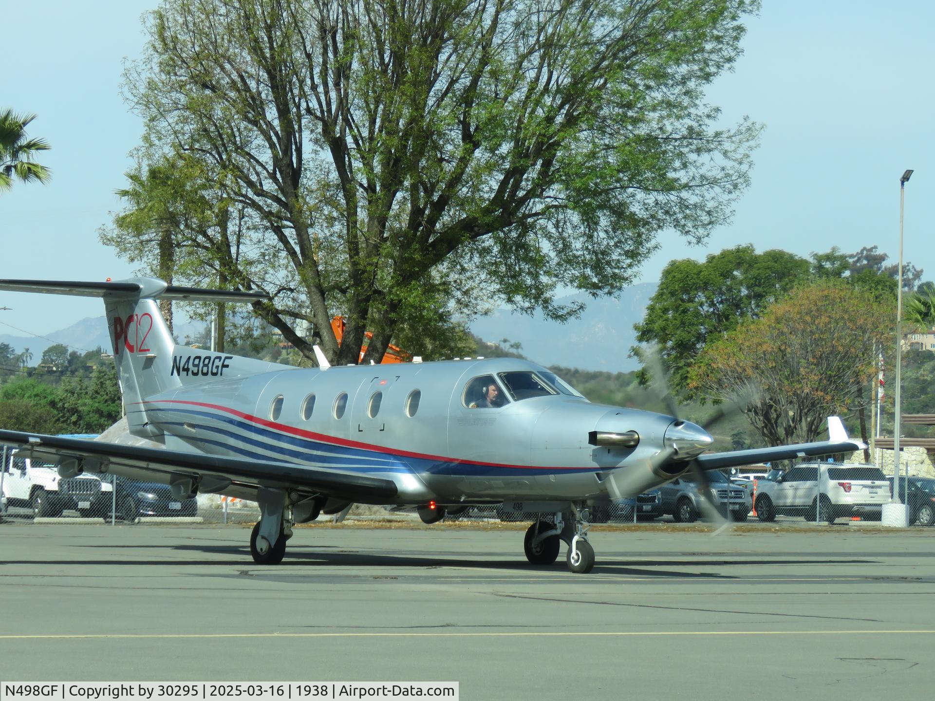 N498GF, 2003 Pilatus PC-12/45 C/N 498, Starting up
