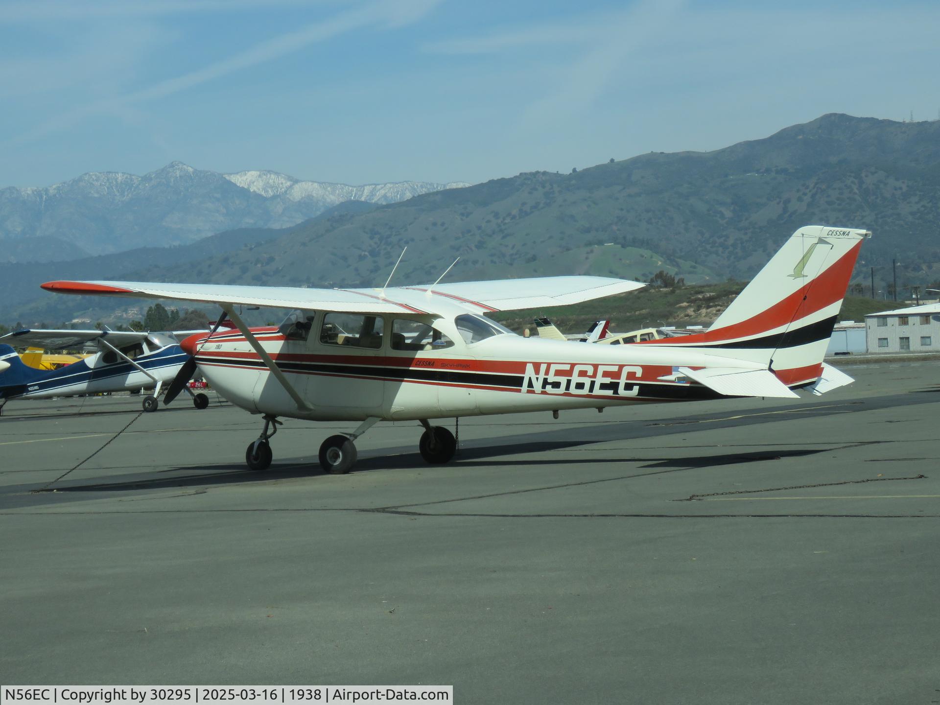 N56EC, 1962 Cessna 172D C/N 17249661, Parked