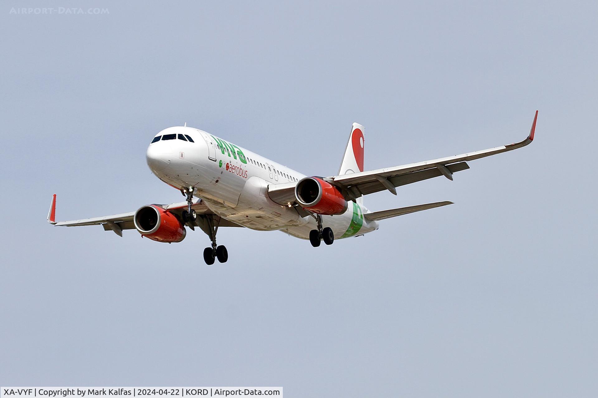 XA-VYF, 2014 Airbus 320-232 C/N 6136, A320 VIVA AEROBUS Airbus 320-232 XA-VYF arriving 28C KORD