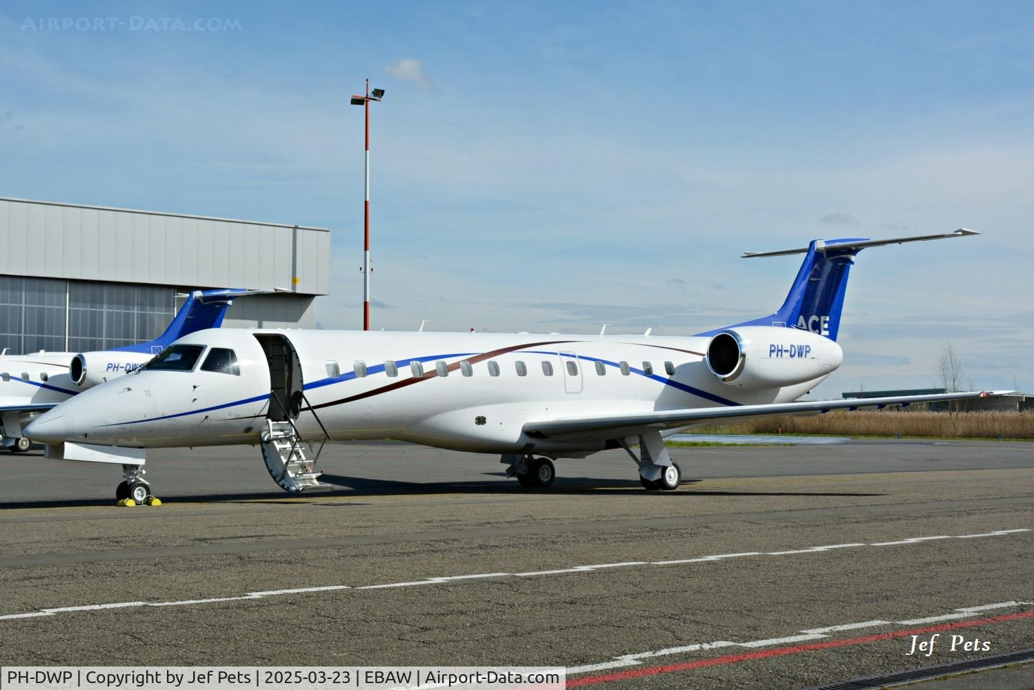 PH-DWP, 2000 Embraer ERJ-135ER (EMB-135ER) C/N 145189, First arrival at Antwerp Airport.
