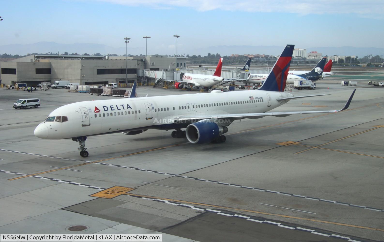 N556NW, 2002 Boeing 757-251 C/N 33392, DAL 752 zx dtw-lax