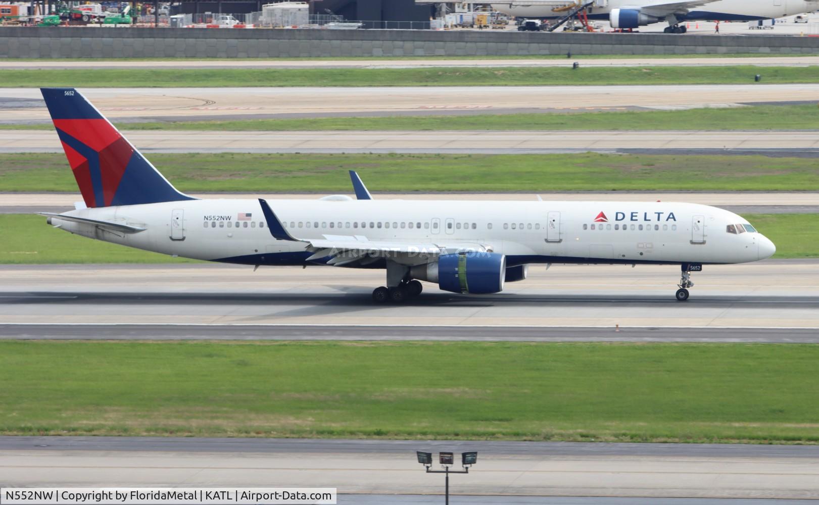 N552NW, 2001 Boeing 757-251 C/N 26499, DAL 752 zx ind-atl