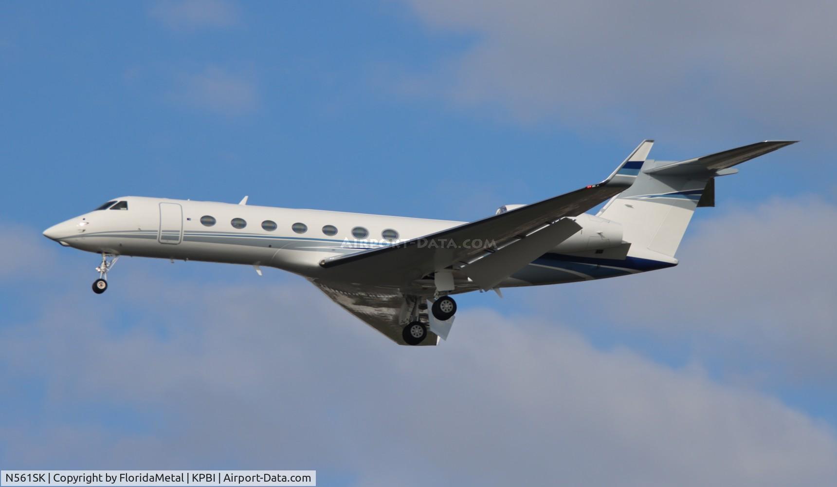 N561SK, 2015 Gulfstream Aerospace GV-SP (G550) C/N 5529, G550 zx
