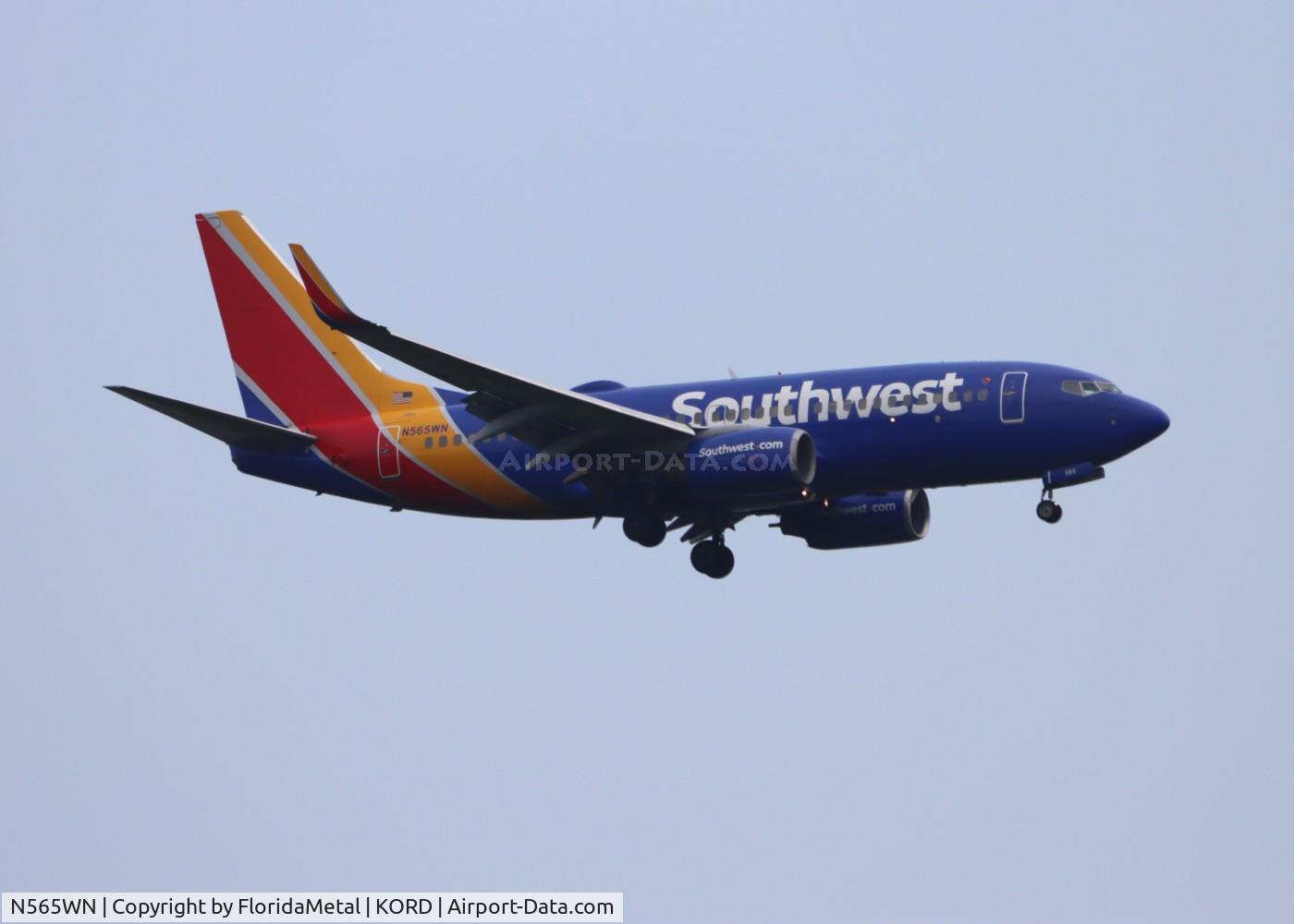 N565WN, 2002 Boeing 737-76Q C/N 30282, SWA 737 zx cun, mmun -ord