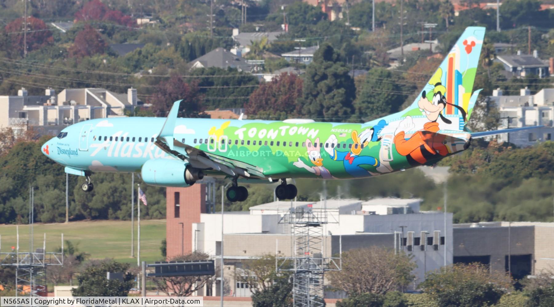 N565AS, 2006 Boeing 737-890 C/N 35181, ASA 738 Toon time zx pdx-lax