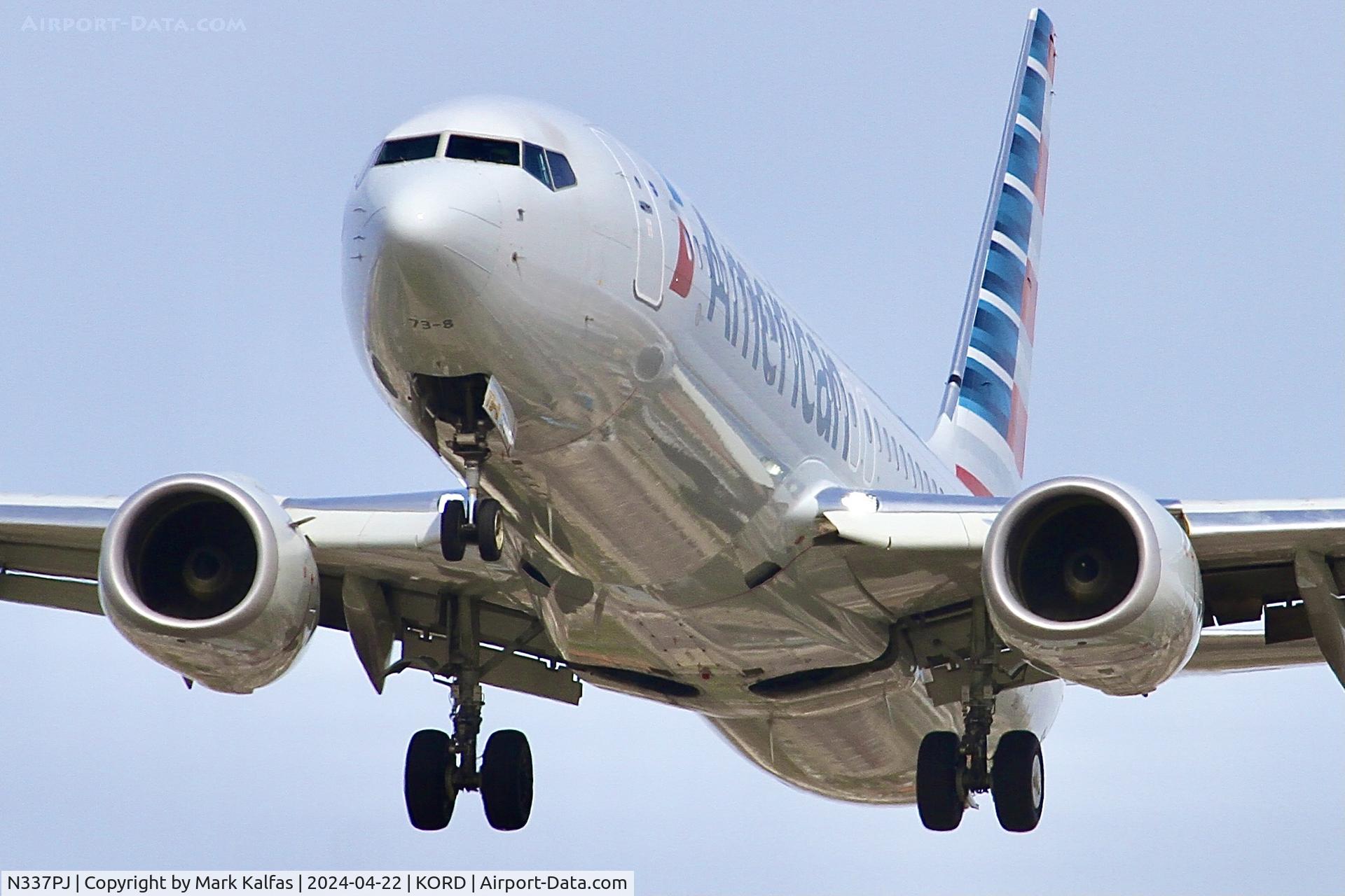 N337PJ, 2017 Boeing 737-823 C/N 33345, B738 American Airlines Boeing 737-823 N337PJ arriving on 28C KORD