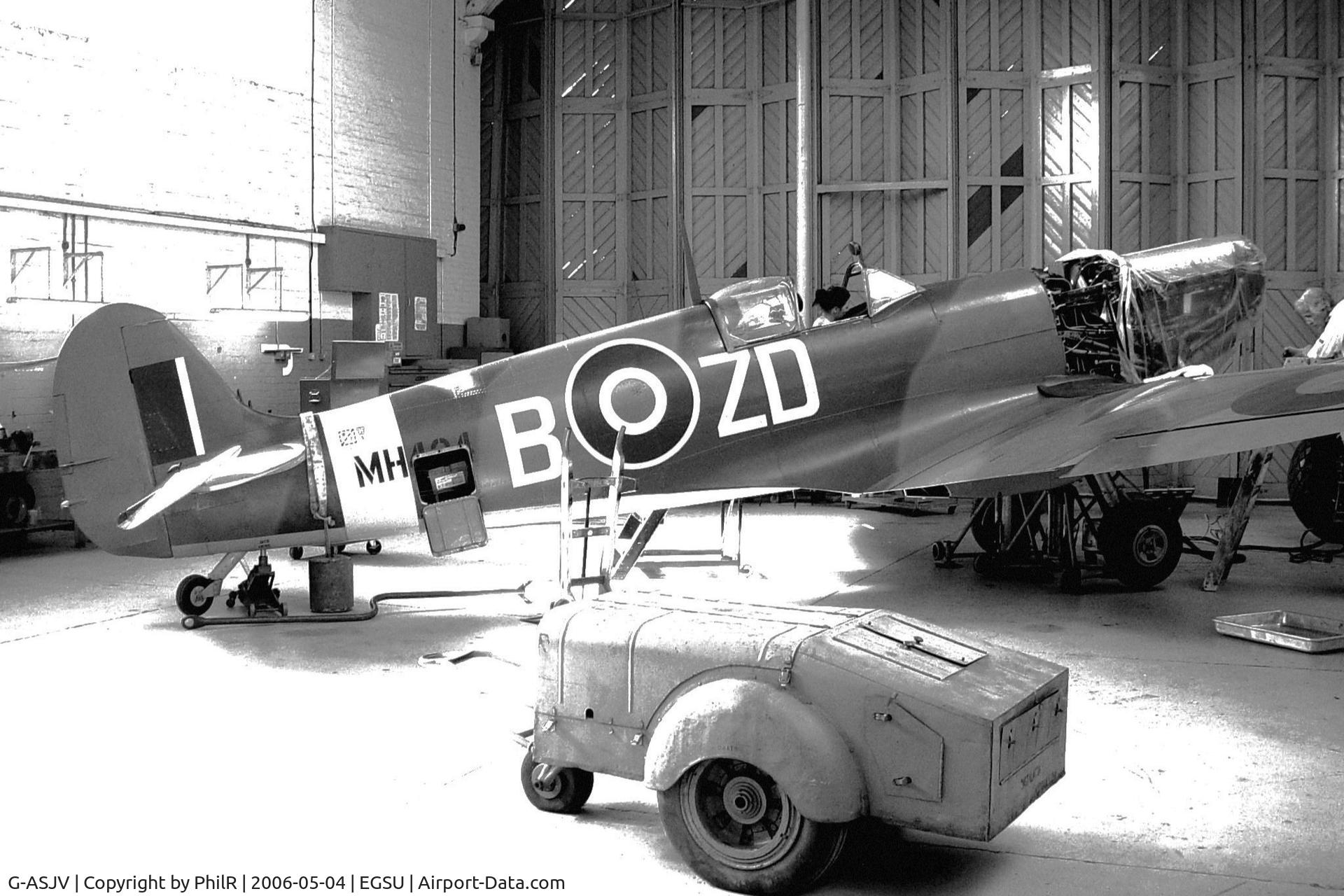 G-ASJV, 1943 Supermarine 361 Spitfire LF.IXb C/N CBAF.IX.552, MH434 (G-ASJV) 1943 VS Spitfire HFlXB RAF Duxford