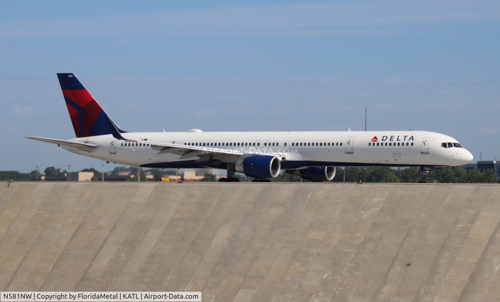 N581NW, 2002 Boeing 757-351 C/N 32982, DAL 753 zx atl-sea