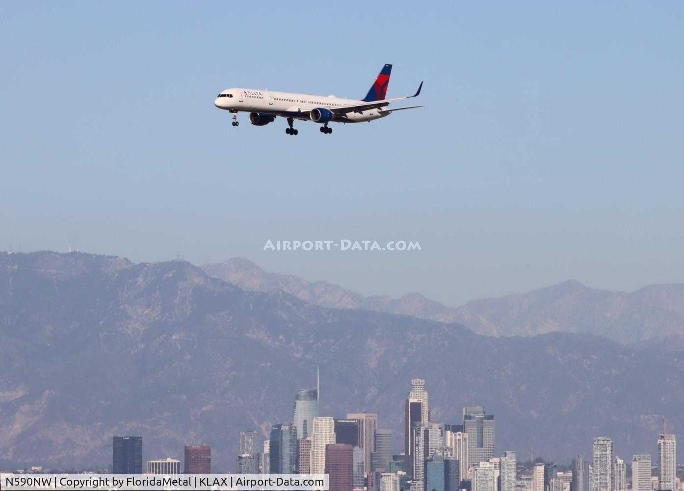 N590NW, 2003 Boeing 757-351 C/N 32990, DAL 753 zx atl-lax