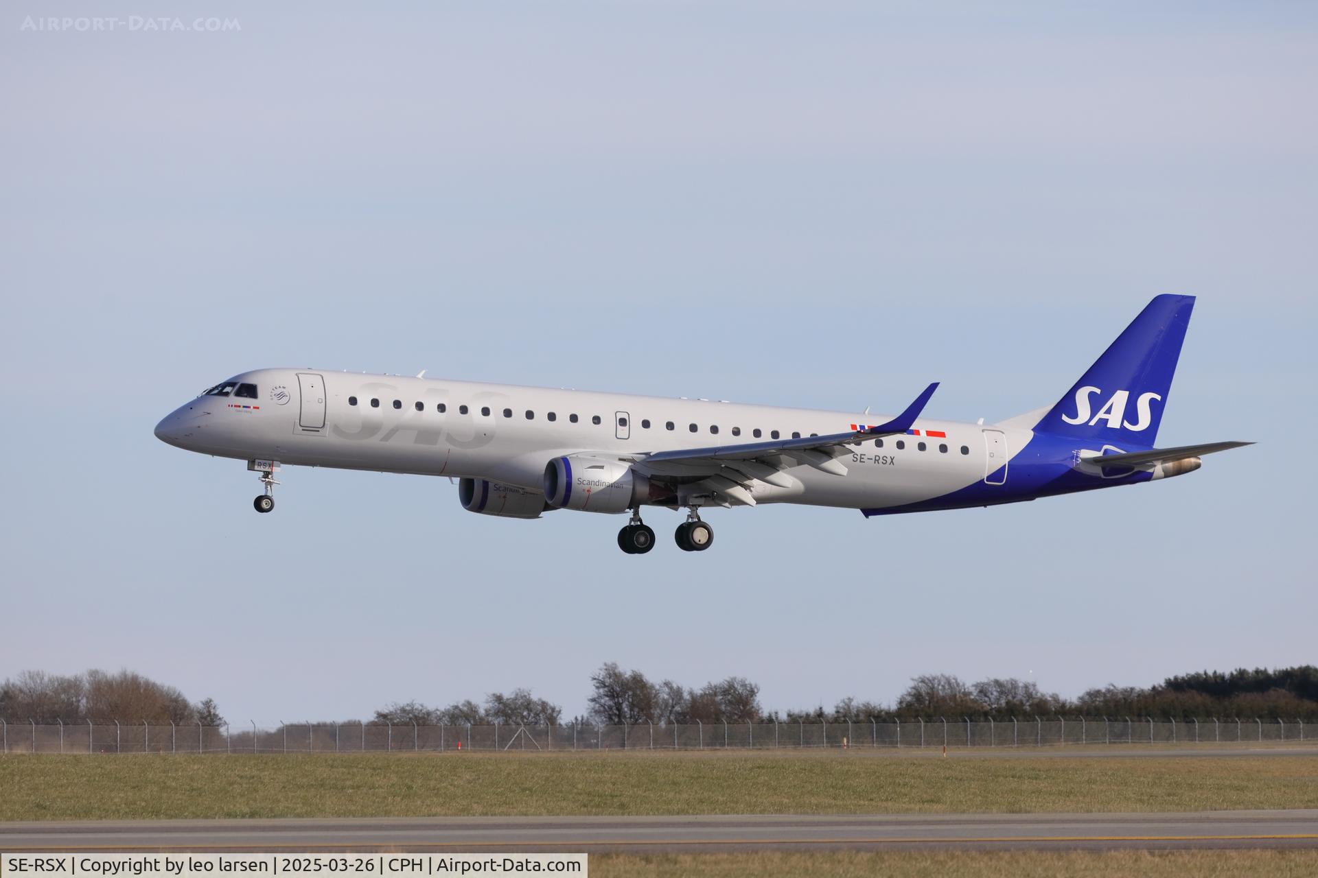 SE-RSX, 2018 Embraer ERJ-195LR (ERJ-190-200LR) C/N 19000747, Copenhagen 26.3.2025 
