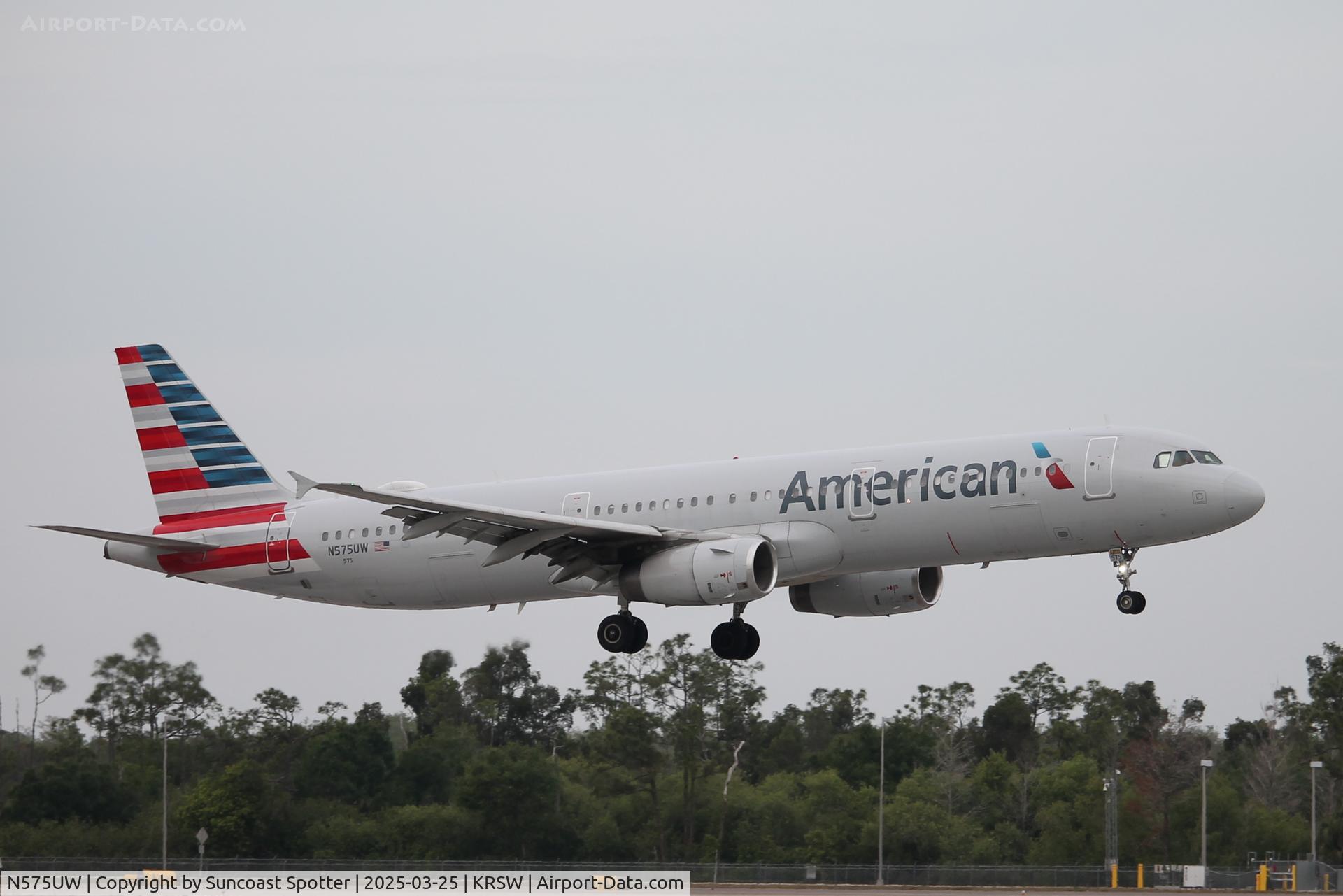 N575UW, 2014 Airbus A321-231 C/N 5980, American Flight 1935 arrives at Southwest Florida International Airport following flight from Charlotte-Douglas International Airport