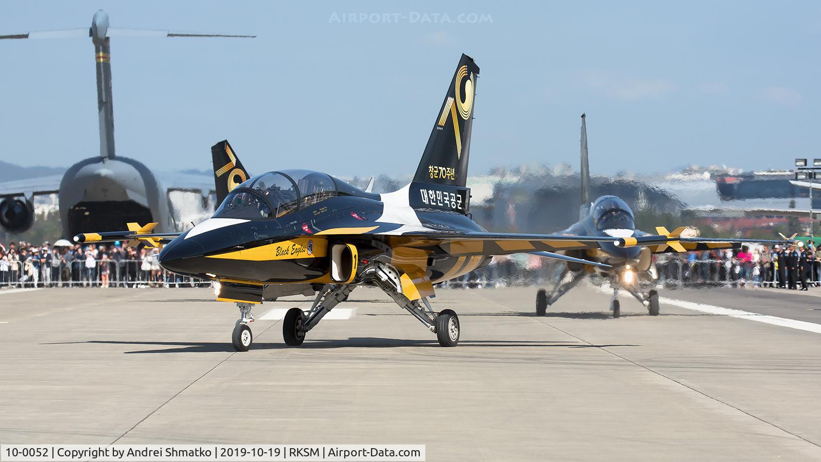 10-0052, 2010 Korean Aerospace Industries T-50B Golden Eagle C/N KA-052, ADEX. Black Eagles display team.