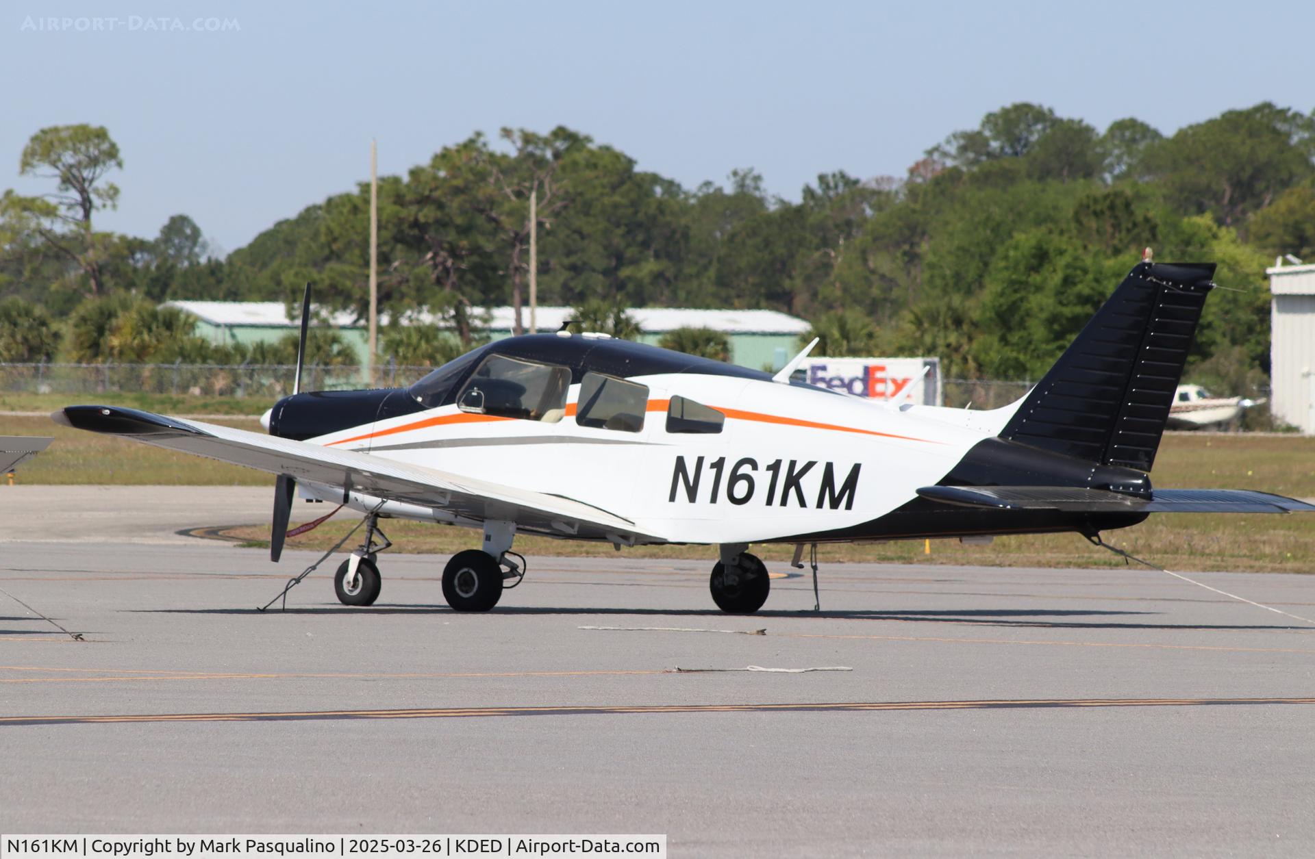 N161KM, 1977 Piper PA-28-161 C/N 28-7716136, Piper PA-28-161