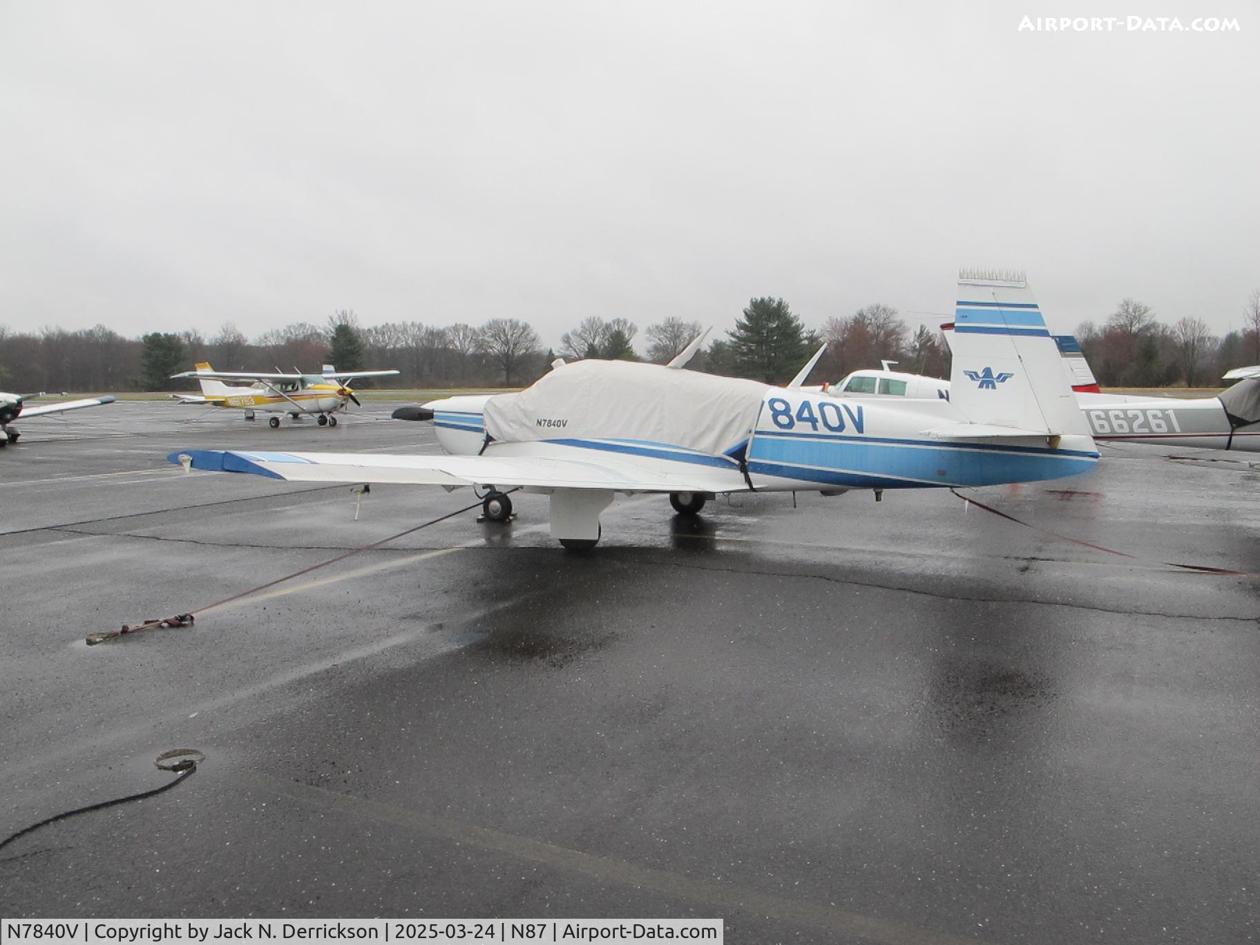 N7840V, 1965 Mooney M20E C/N 462, M20 at Air-Mods