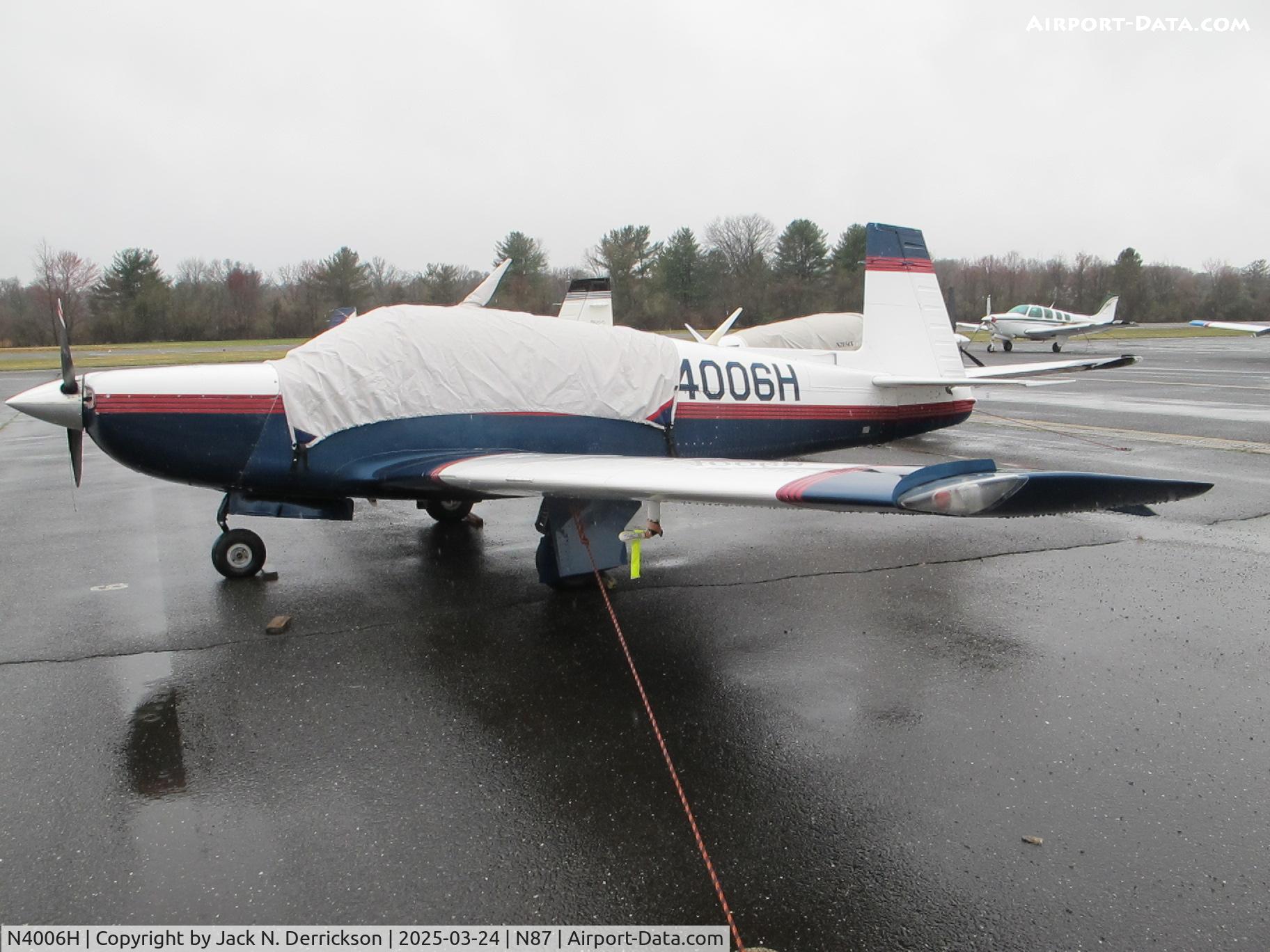 N4006H, 1980 Mooney M20K C/N 25-0454, M20 at Air-Mods
