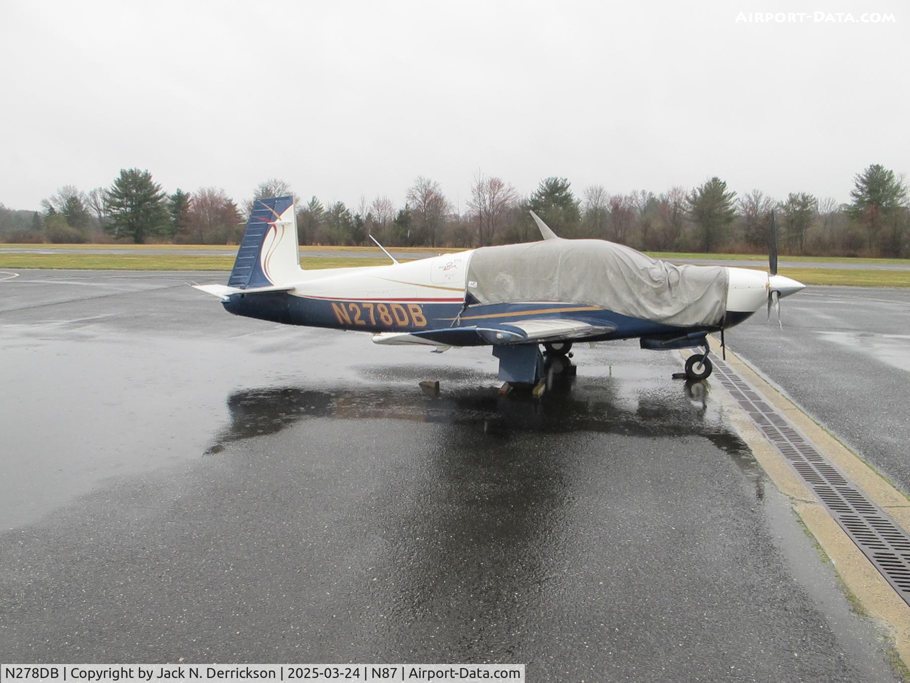 N278DB, 2003 Mooney M20R Ovation C/N 29-0301, M20 at Air-Mods