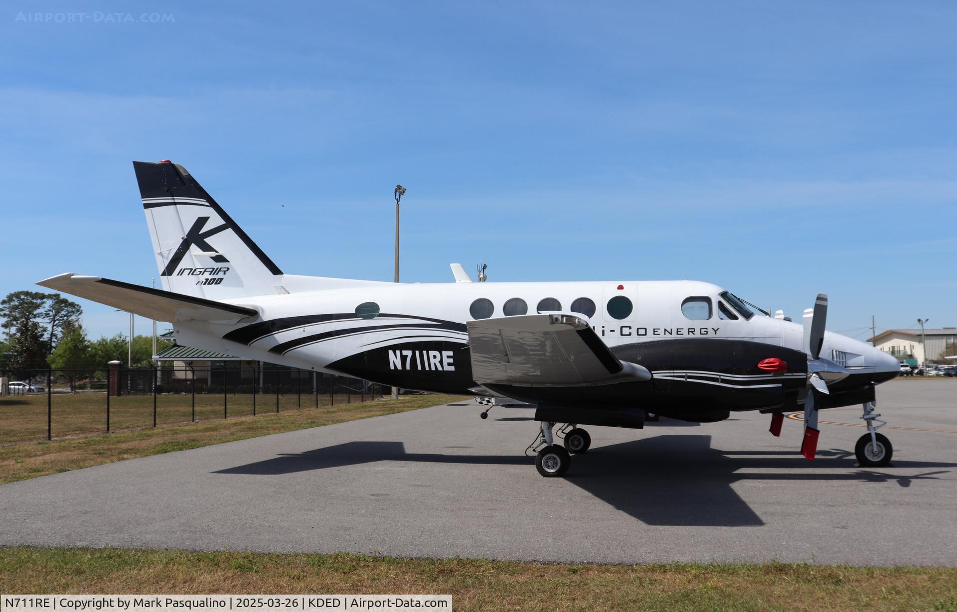 N711RE, 1976 Beech A100 King Air C/N B-233, Beech A100