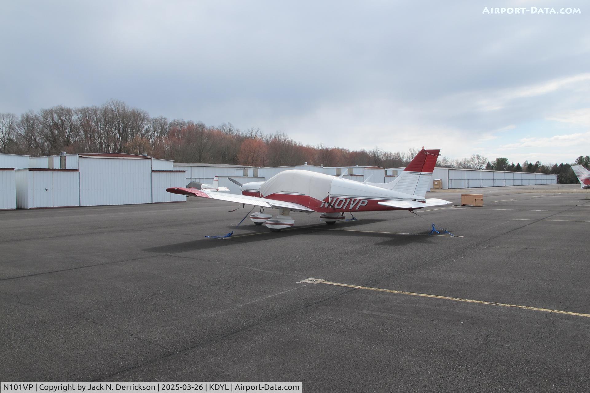 N101VP, 1976 Piper PA-28-181 C/N 28-7790131, Cherokee at Doylestown