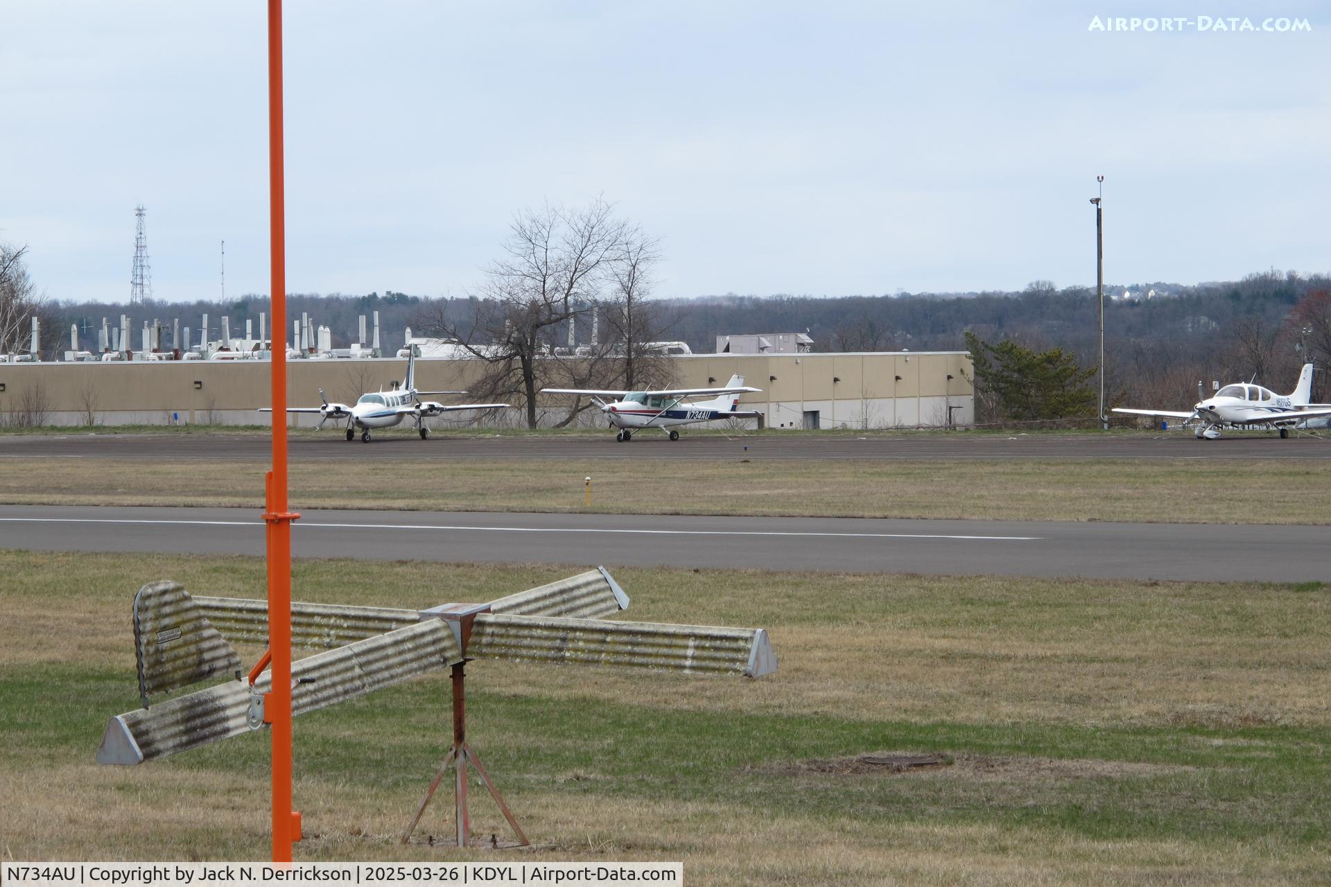 N734AU, 1977 Cessna 172N C/N 17268709, 172 at Doylestown
