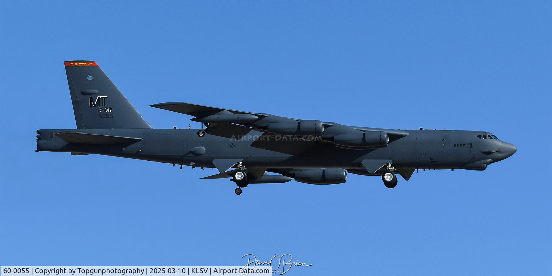 60-0055, 1961 Boeing B-52H Stratofortress C/N 464398, BISON42 returns after a RF25-2 sortie