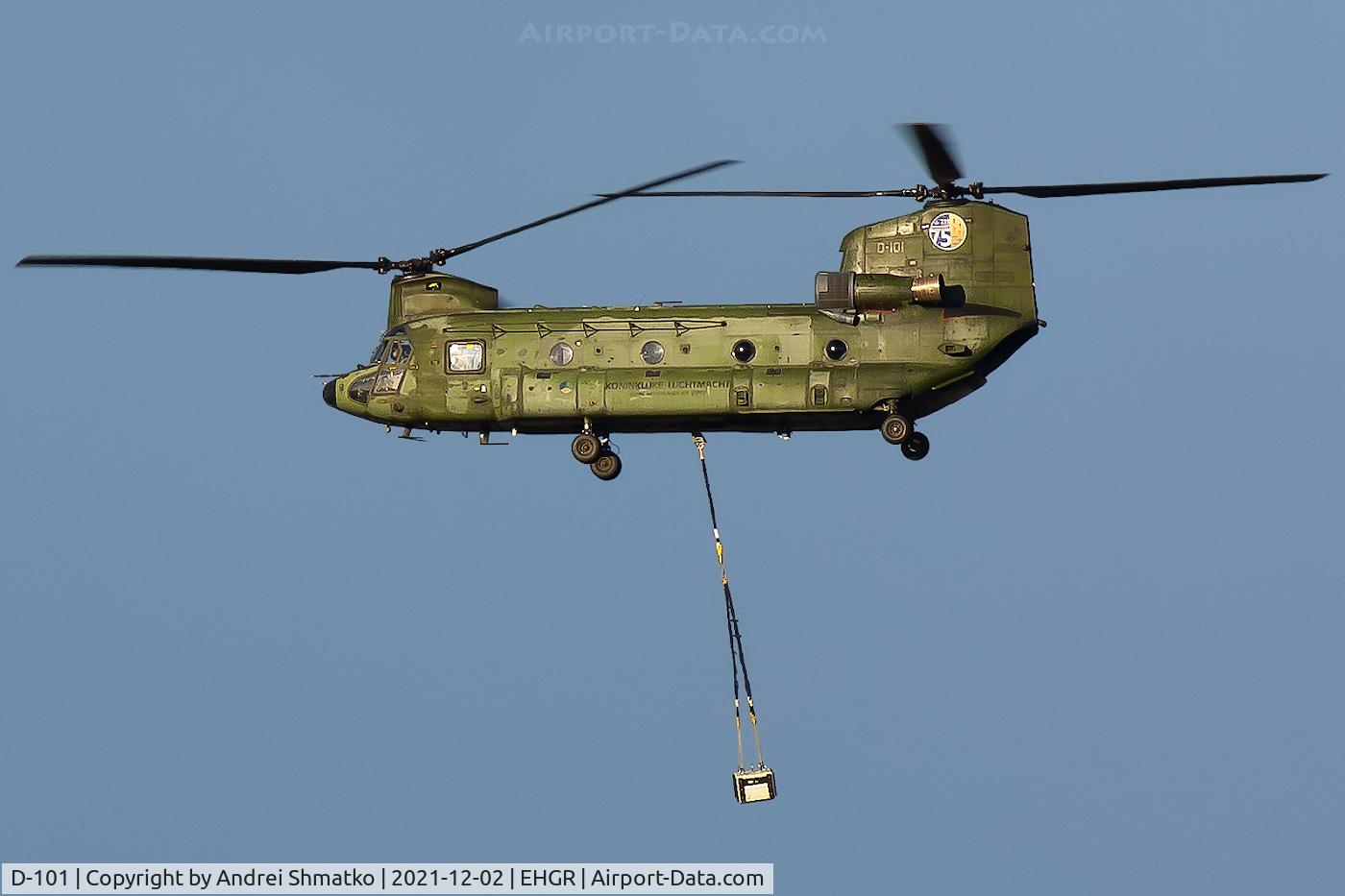 D-101, Boeing CH-47D Chinook C/N M.4101, Training mission.