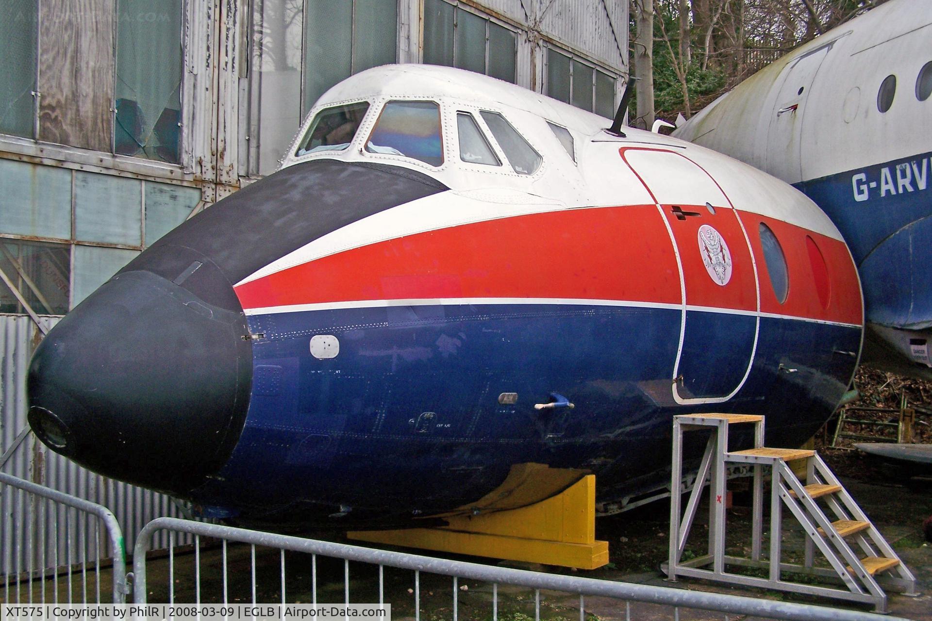 XT575, 1961 Vickers Viscount 837 C/N 438, XT575 1961 Vickers V837 Viscount cockpit A&AEE Brooklands 