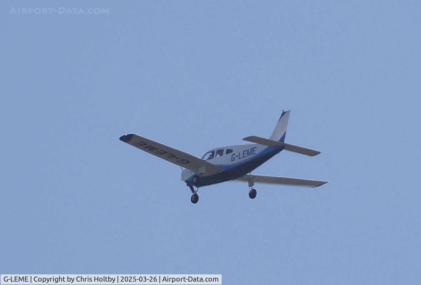 G-LEME, 1986 Piper PA-28-181 Cherokee Archer II C/N 28-8690017, Over Potters Bar, Herts