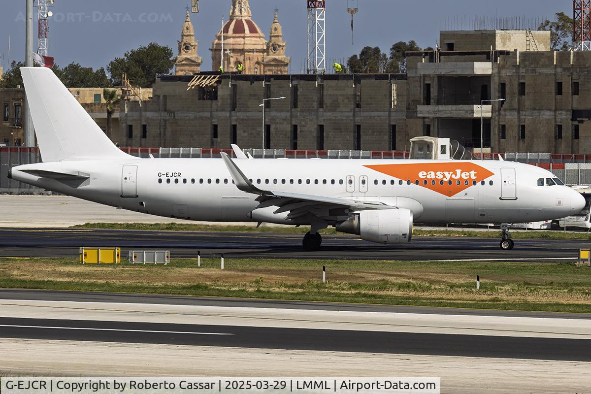 G-EJCR, 2014 Airbus A320-216 C/N 6282, Park 9
