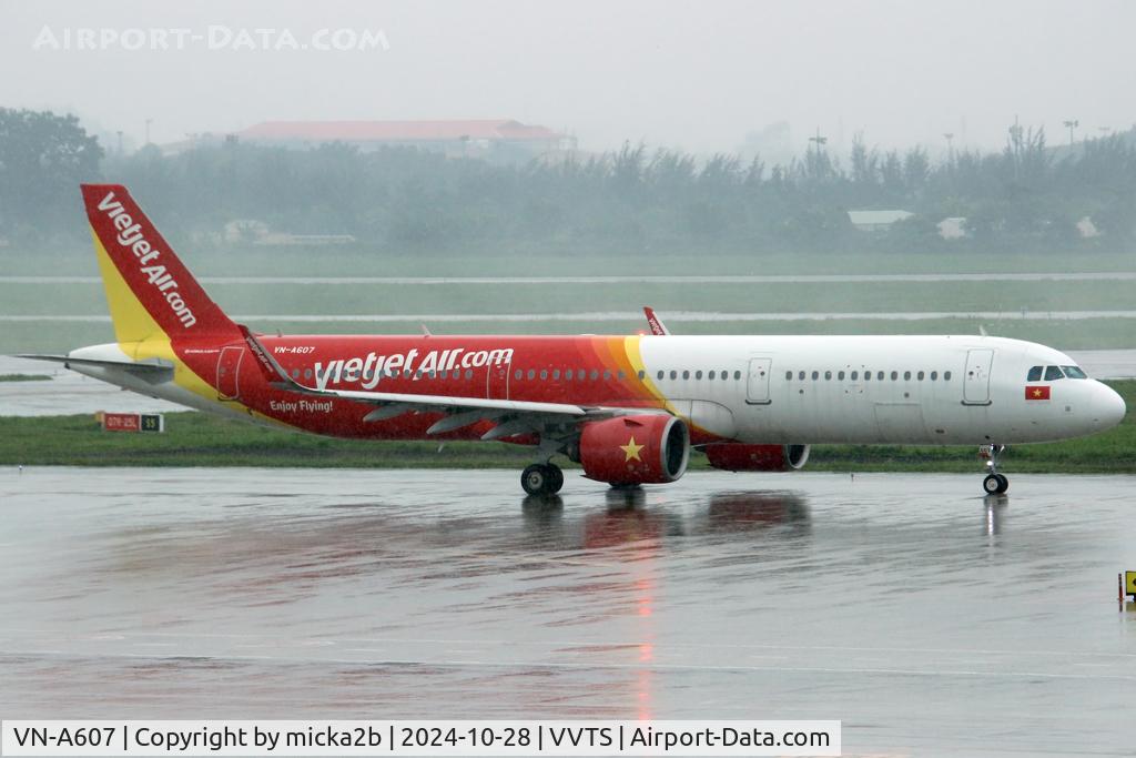 VN-A607, 2019 Airbus A321-271N C/N 8790, Taxiing