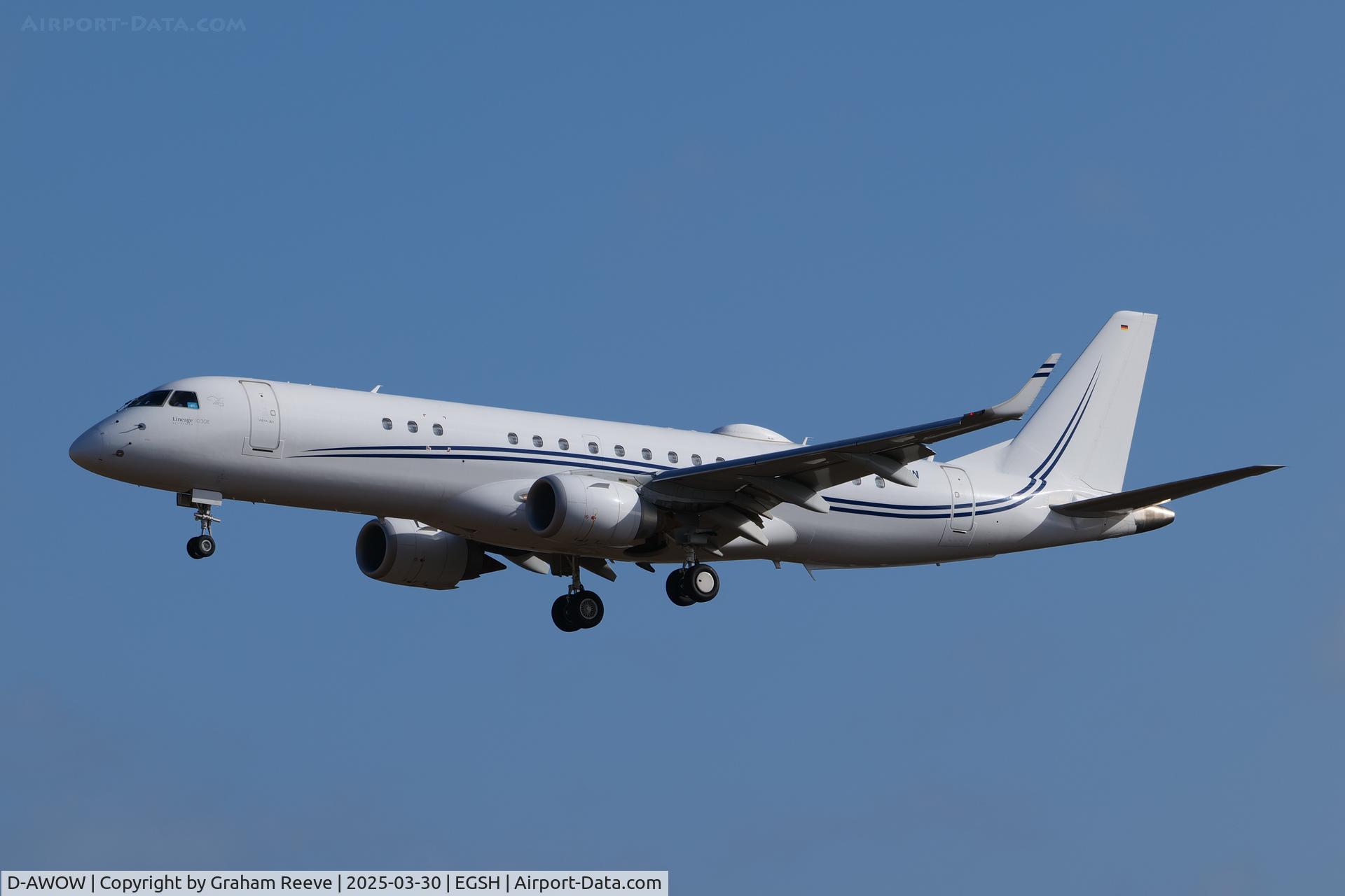 D-AWOW, 2019 Embraer ERJ-190-100ECJ Lineage 1000 C/N 19000732, Landing at Norwich.