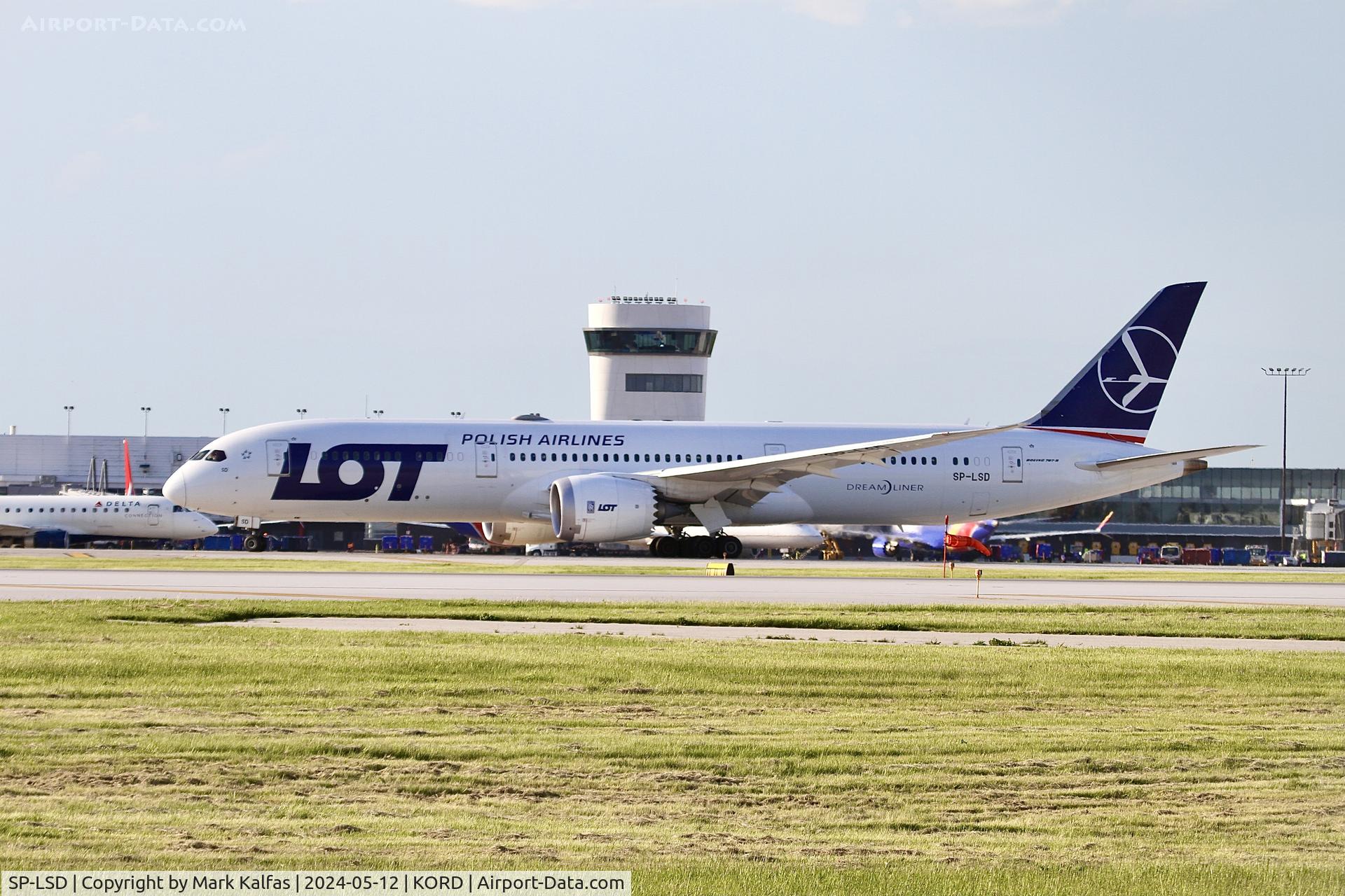 SP-LSD, 2019 Boeing 787-9 Dreamliner C/N 38087, B789 LOT Boeing 787-9 Dreamliner SP-LSD departing 28R KORD