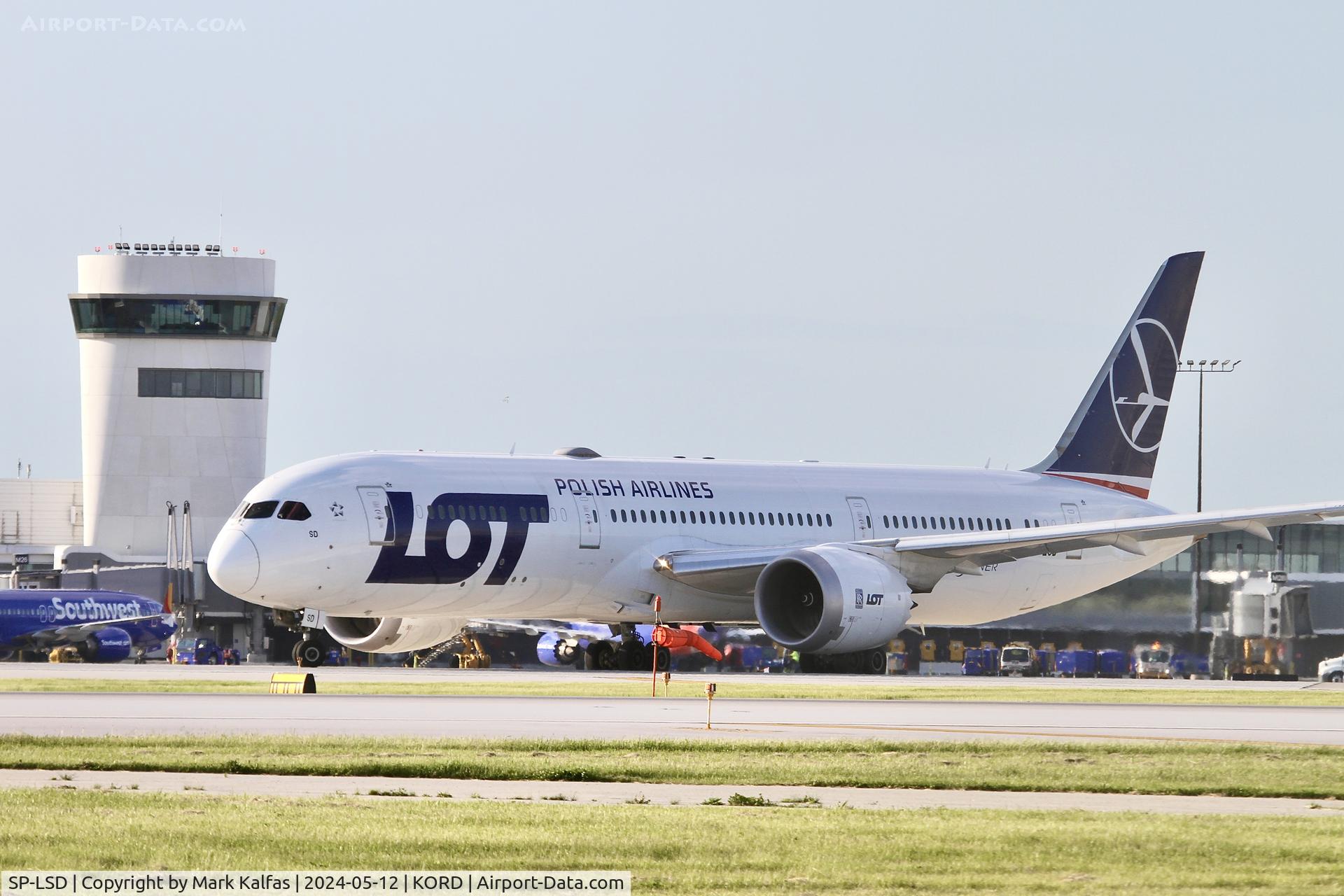SP-LSD, 2019 Boeing 787-9 Dreamliner C/N 38087, B789 LOT Boeing 787-9 Dreamliner SP-LSD departing 28R KORD