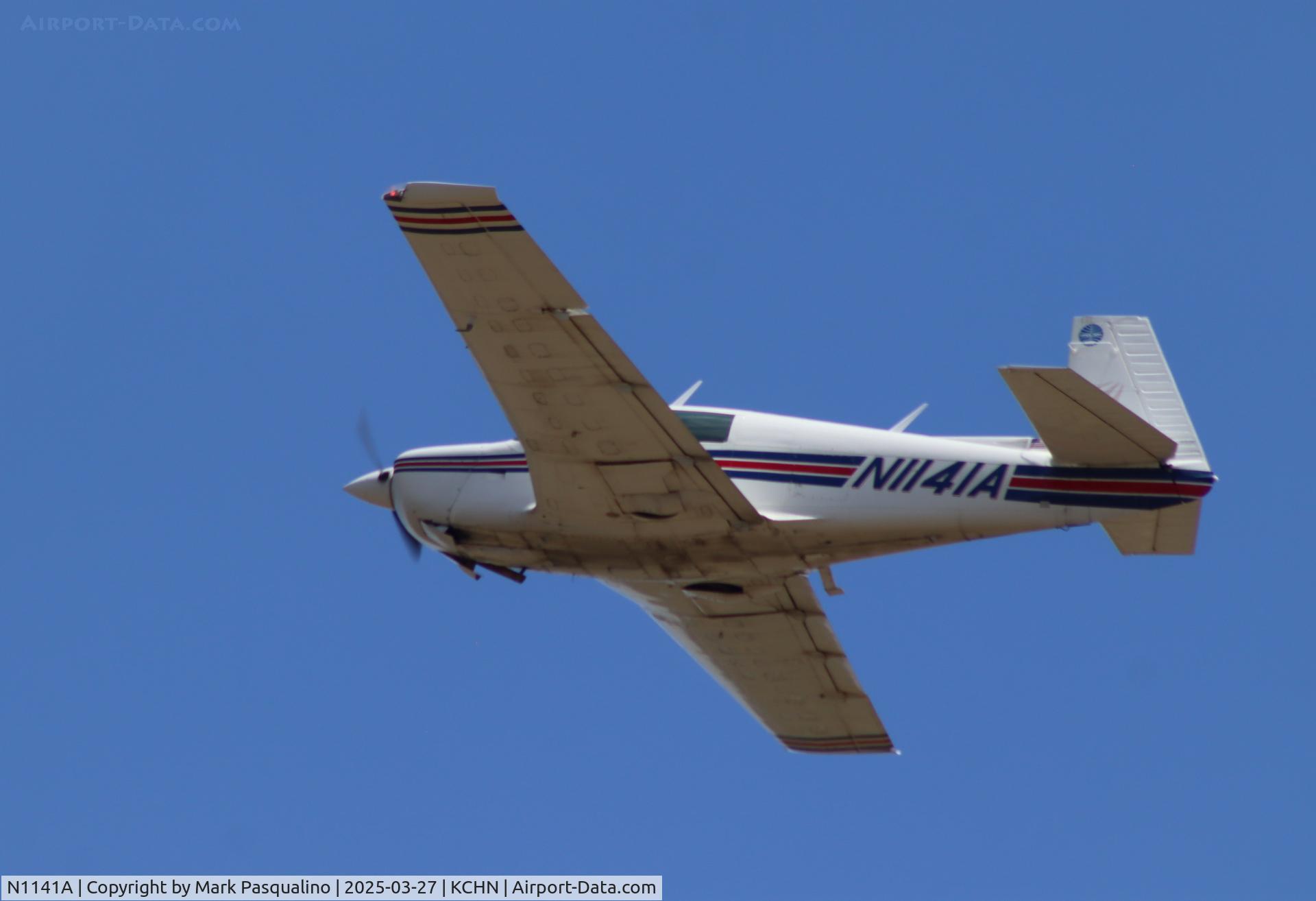 N1141A, 1981 Mooney M20J 201 C/N 24-1164, Mooney M20J