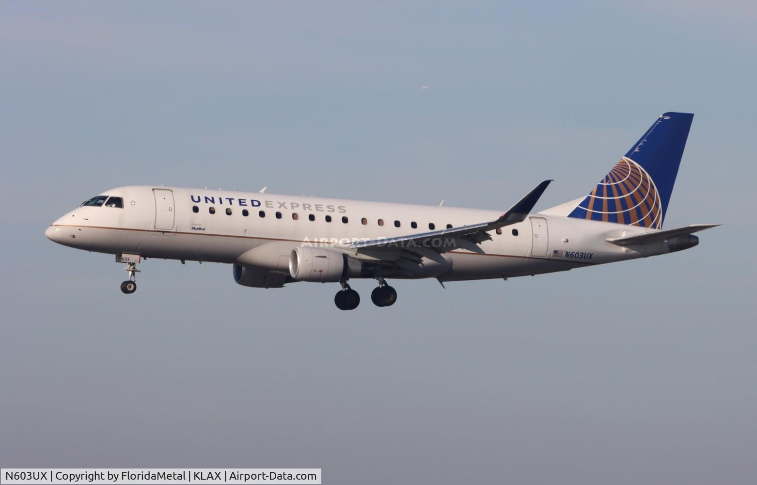 N603UX, 2019 Embraer 175LR (ERJ-170-200LR) C/N 17000796, SKW/UE E175 zx boi-lax