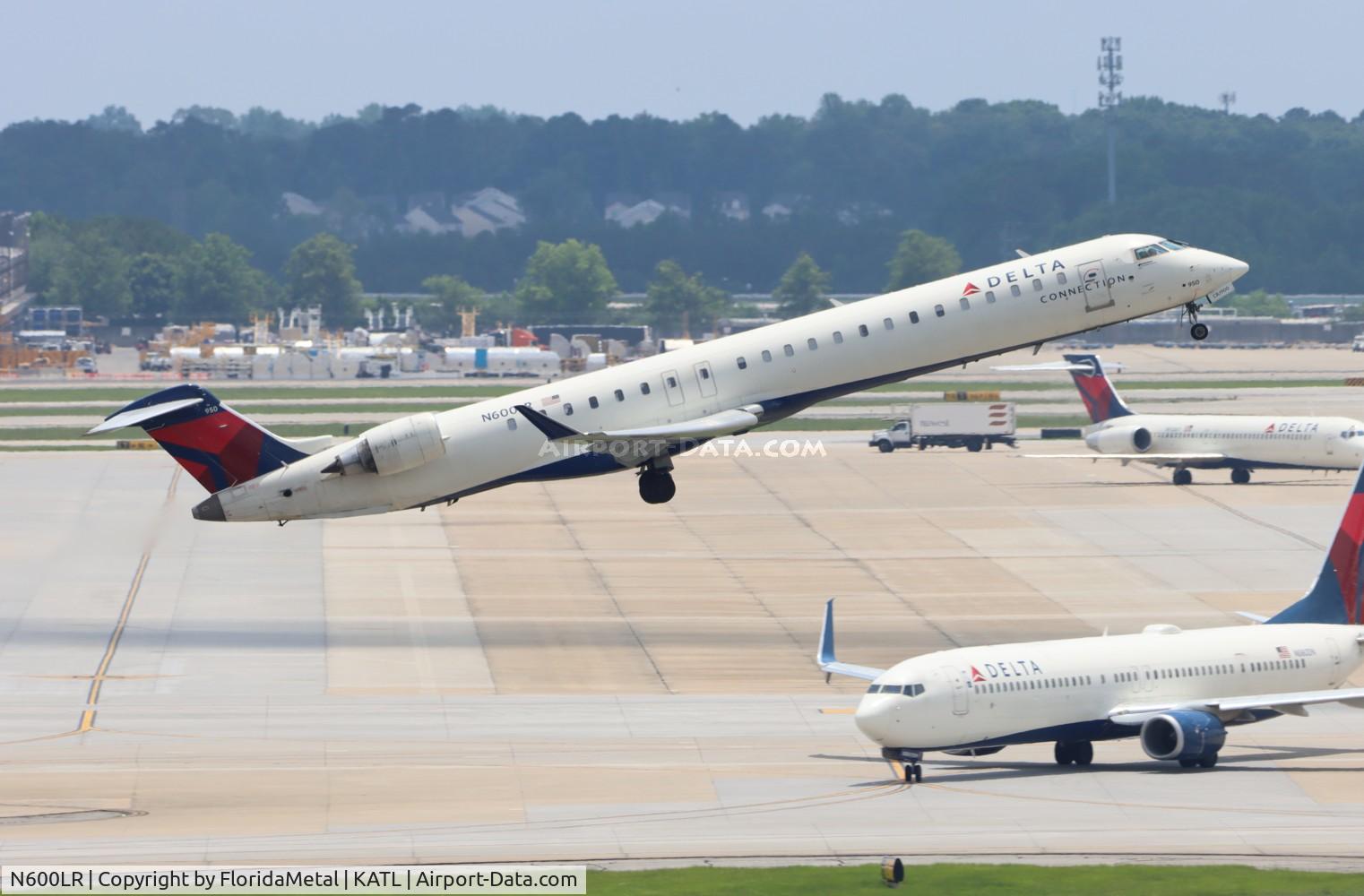 N600LR, 2007 Bombardier CRJ-900 NG (CL-600-2D24) C/N 15142, EDV/DAL CR9 zx atl-hsv