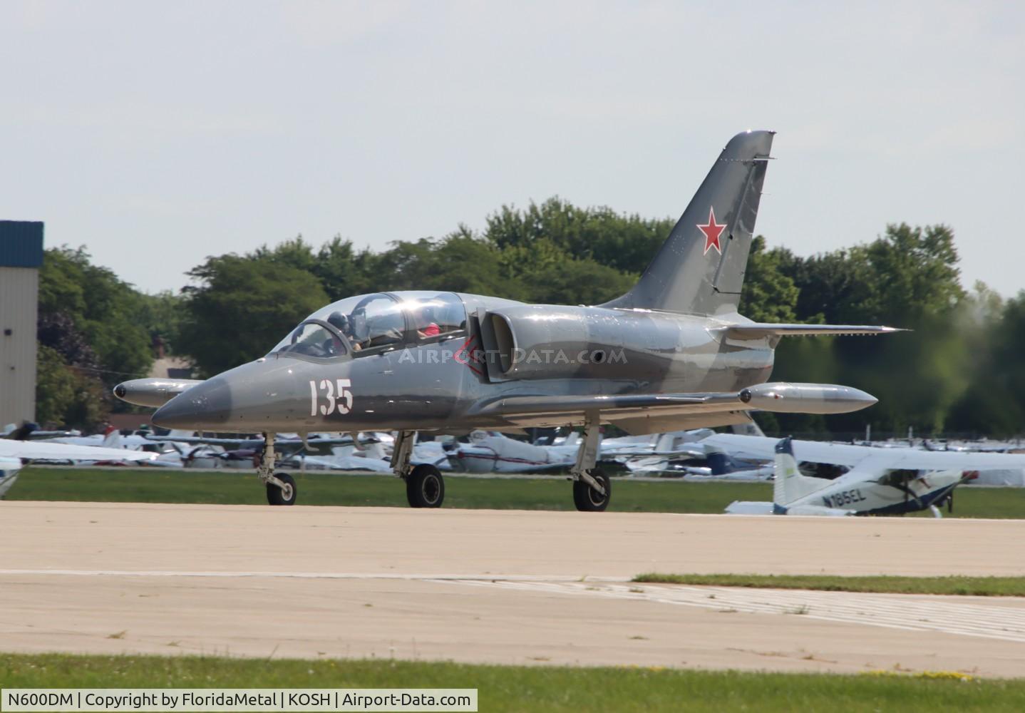 N600DM, 1984 Aero L-39 Albatros C/N 432935, L39 zx