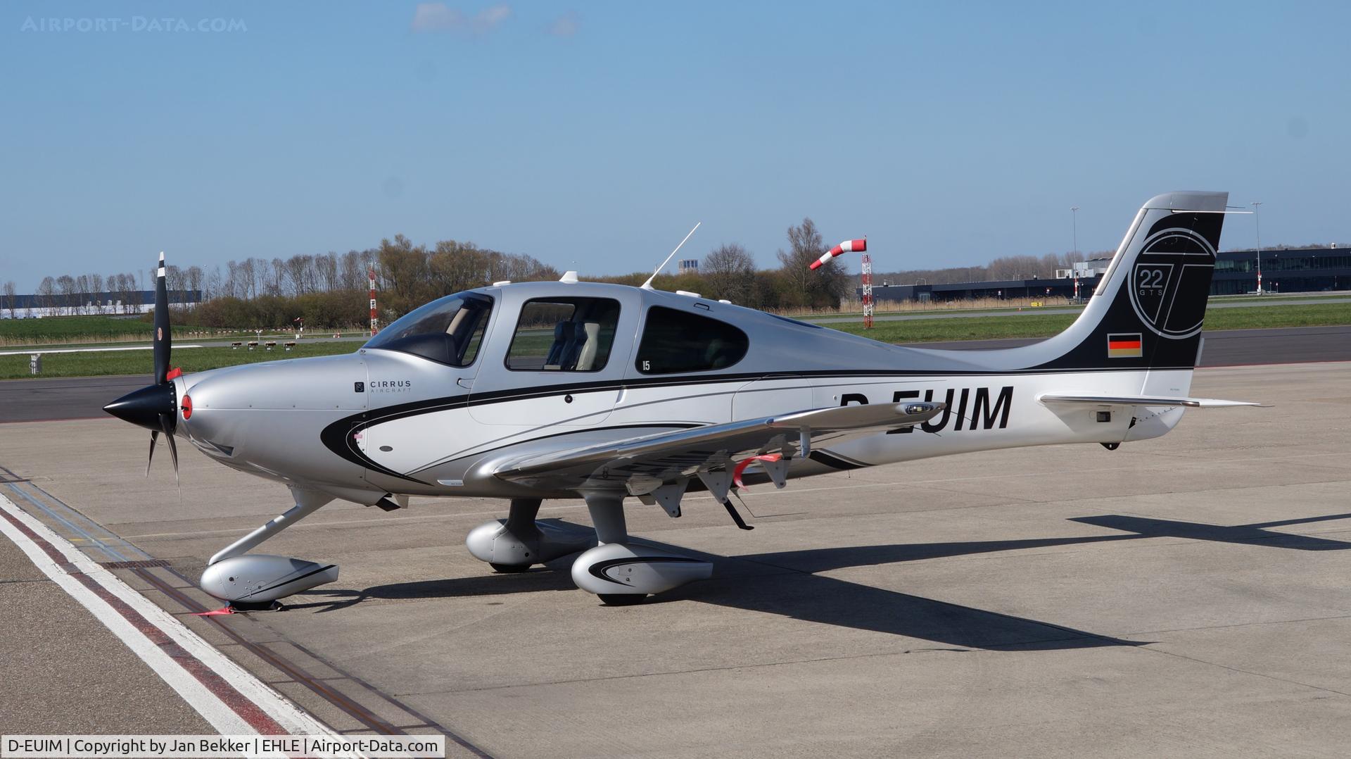 D-EUIM, 2013 Cirrus SR22T C/N 0566, Lelystad Airport
