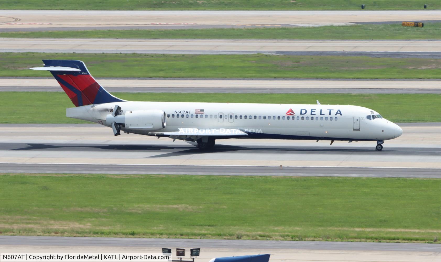 N607AT, 2000 Boeing 717-200 C/N 55074, DAL 712 zx oma-atl