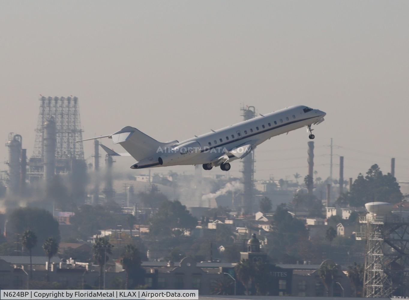 N624BP, 2007 Bombardier BD-700-1A10 Global Express C/N 9236, Global Express zx 