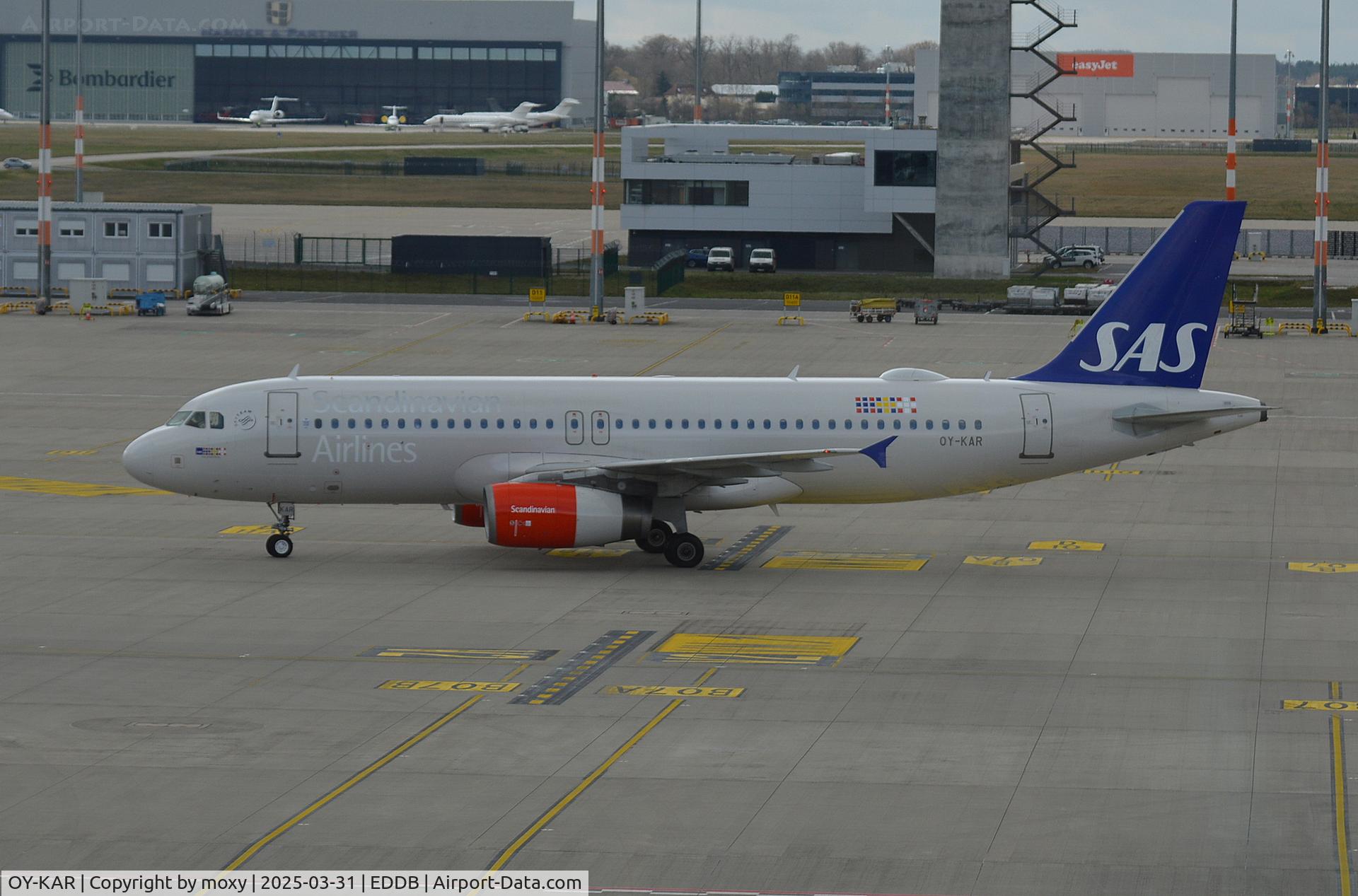 OY-KAR, 2007 Airbus A320-232 C/N 3159, Airbus A320-232 at Berlin Brandenburg.