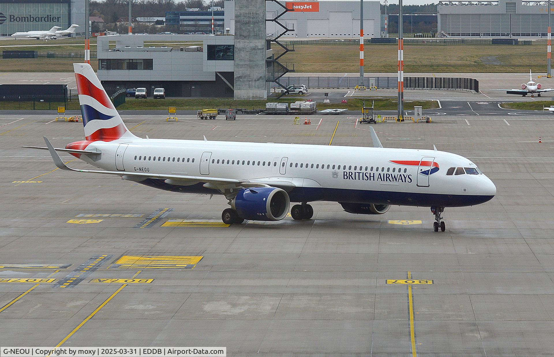 G-NEOU, 2019 Airbus A321-251NX C/N 8808, Airbus A321-251NX at Berlin Brandenburg.