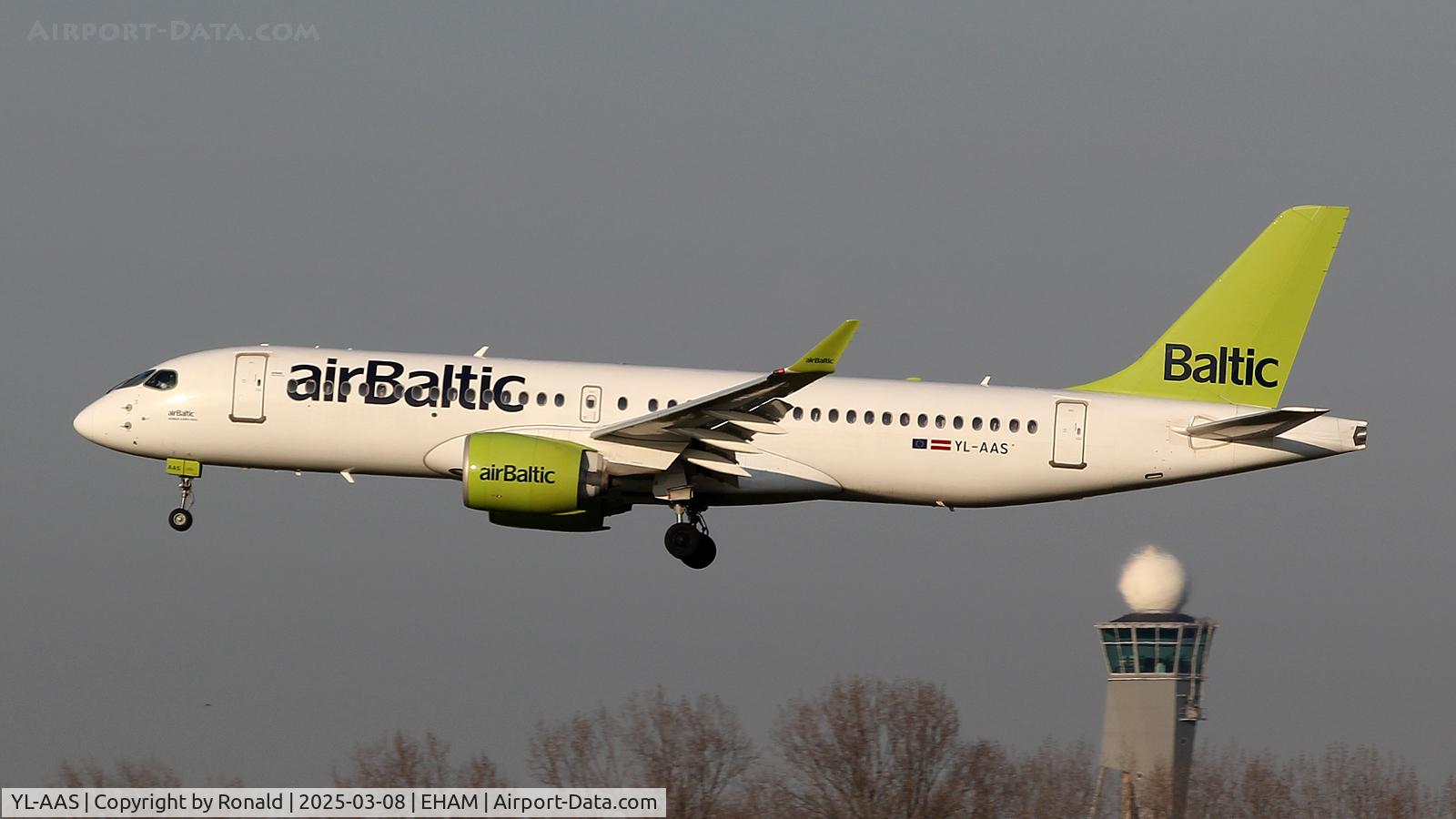 YL-AAS, 2019 Airbus A220-300 C/N 55054, at eham