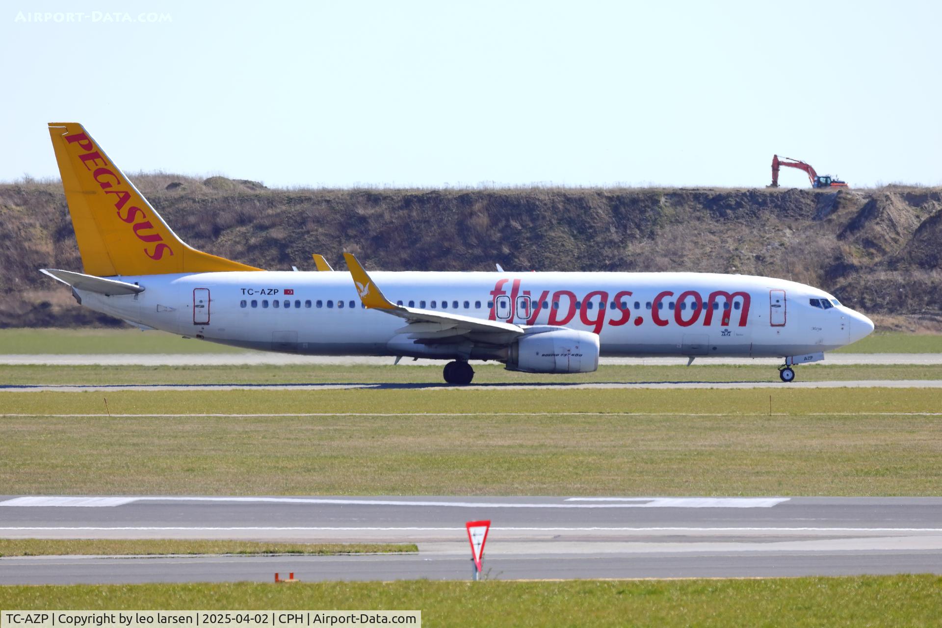 TC-AZP, 2012 Boeing 737-82R C/N 38176, Copenhagen 2.4.2025