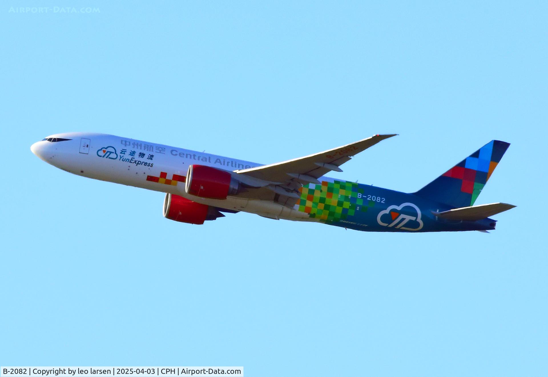 B-2082, 2010 Boeing 777-F6N C/N 37716, Copenhagen  3.4.2025