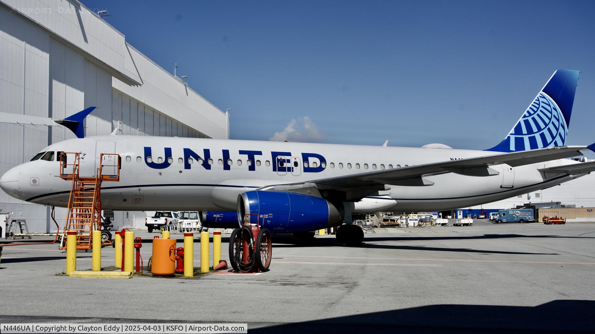 N446UA, 1998 Airbus A320-232 C/N 834, SFO 2025