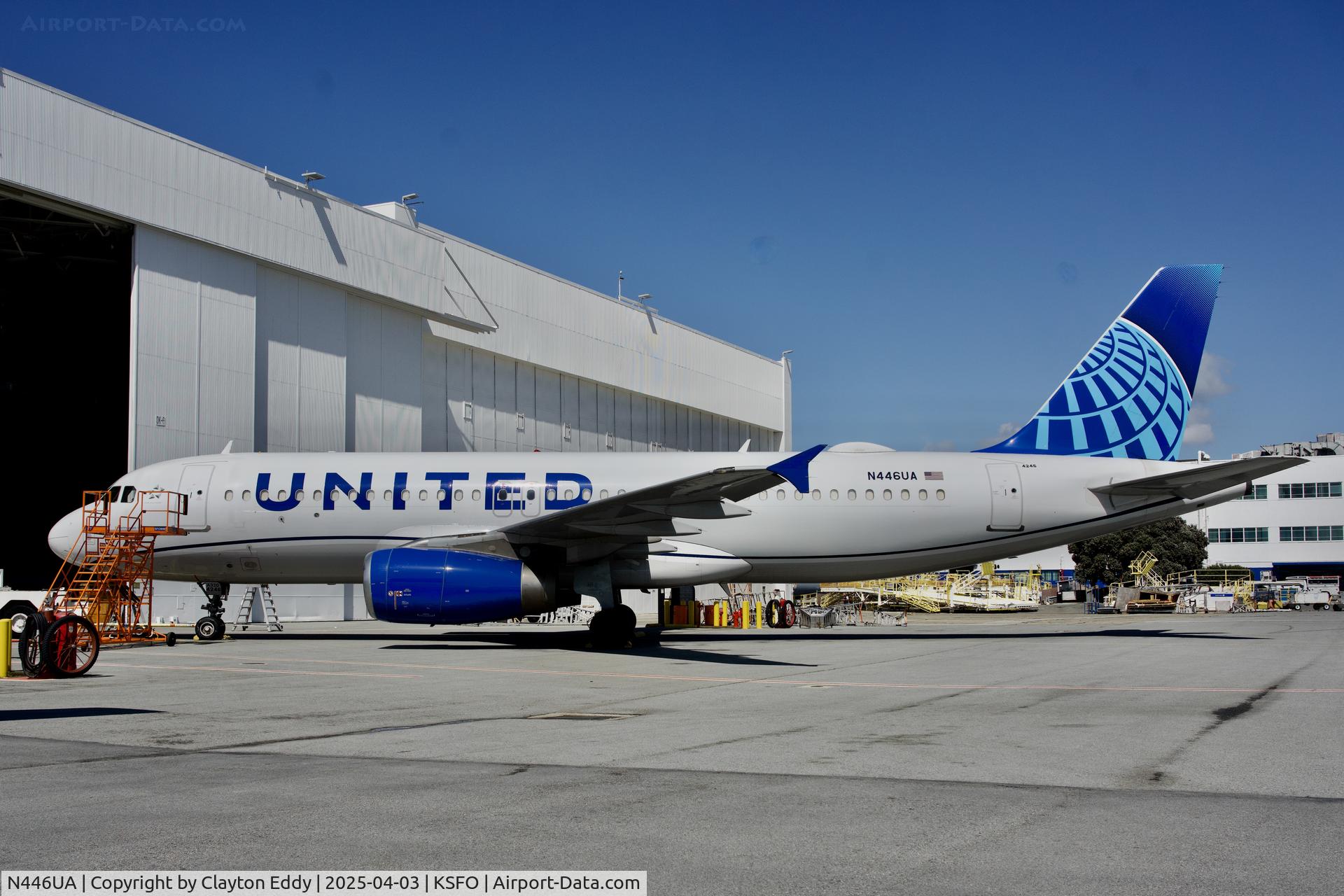 N446UA, 1998 Airbus A320-232 C/N 834, SFO 2025