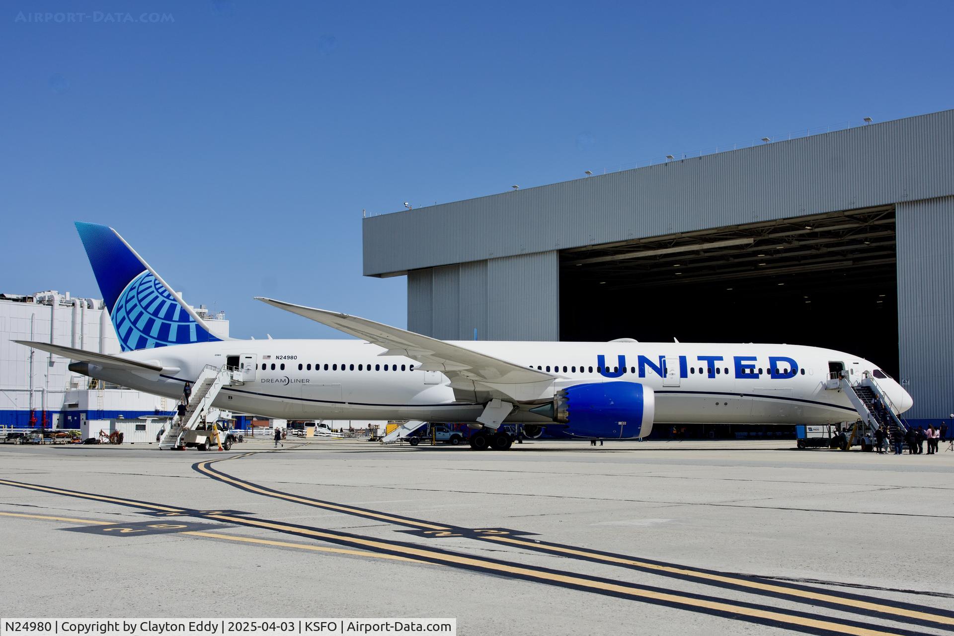 N24980, 2020 Boeing 787-9 Dreamliner Dreamliner C/N 66138, SFO 2025