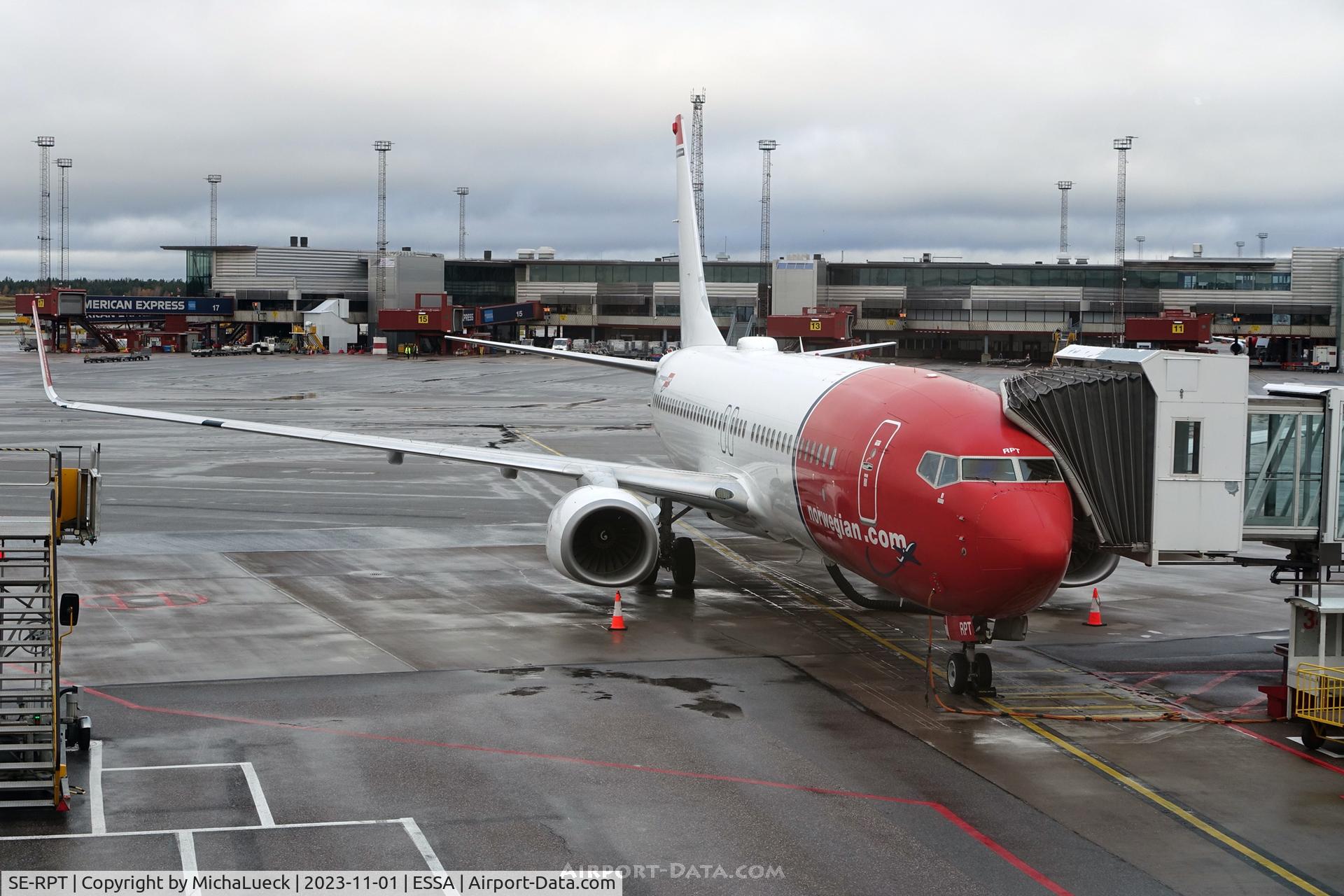 SE-RPT, 2015 Boeing 737-8JP C/N 42070, A gloomy day at Arlanda